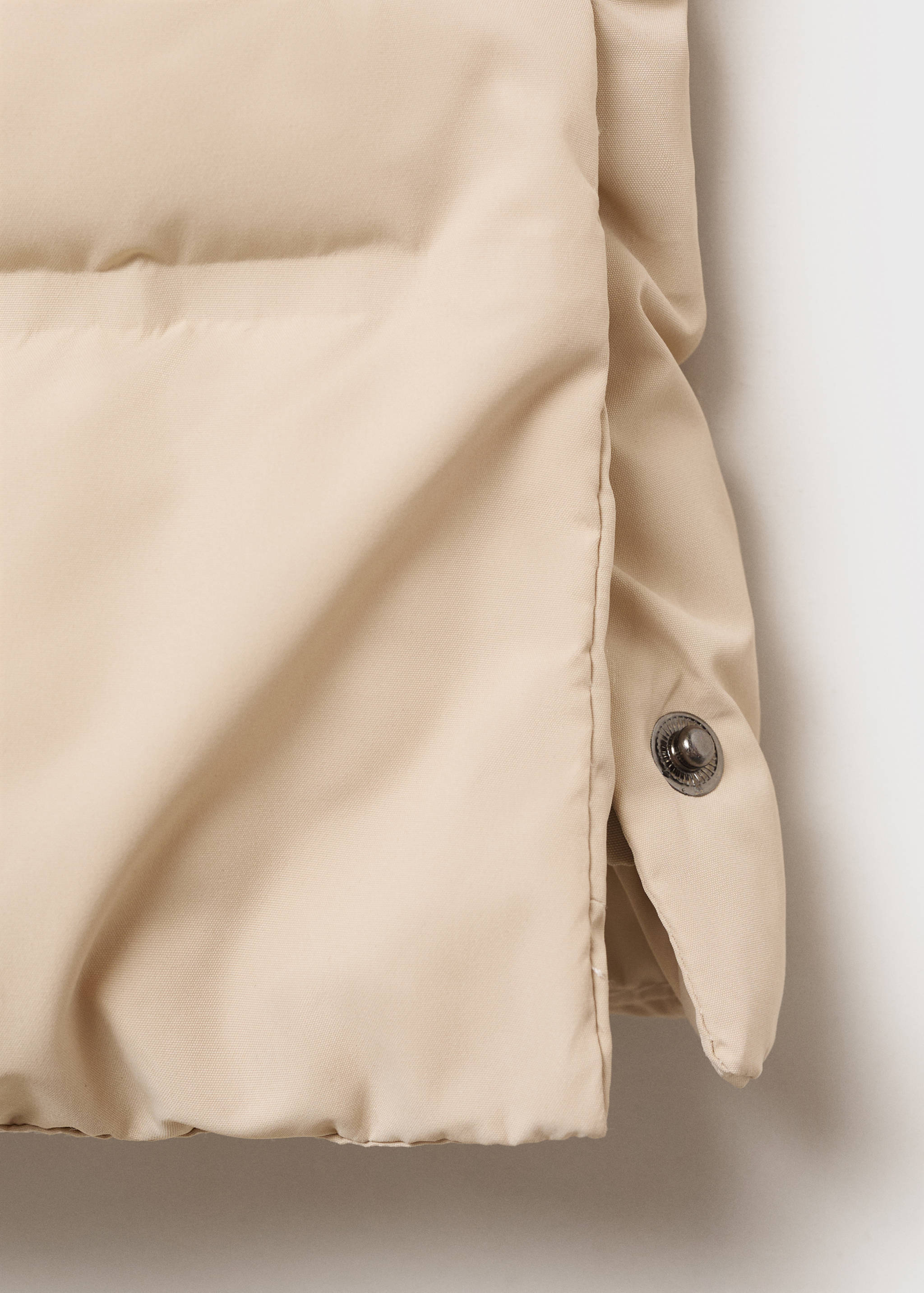 Long hooded waistcoat - Details of the article 0
