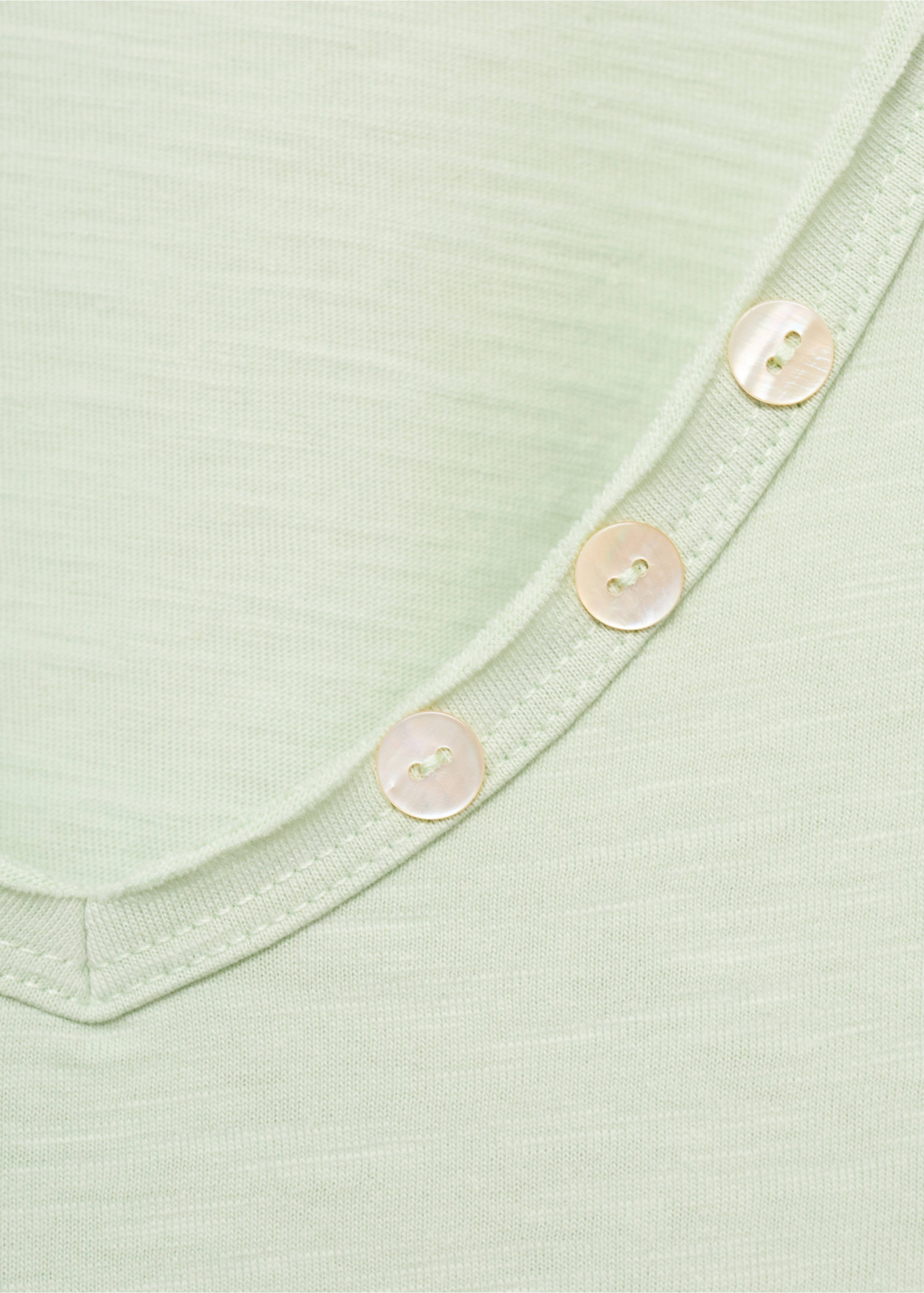 T-shirt détail de bouton en nacre - Détail de l'article 8, Vert pastel. Ref: 17042897-00.