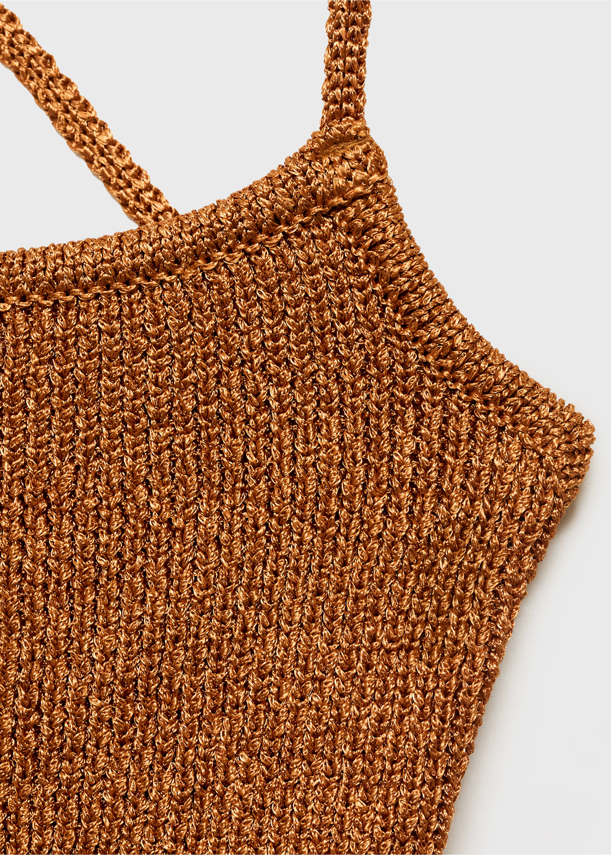 Lurex knitted top with crossed back - Details of the article 8, Copper. Ref: 17042899-00.