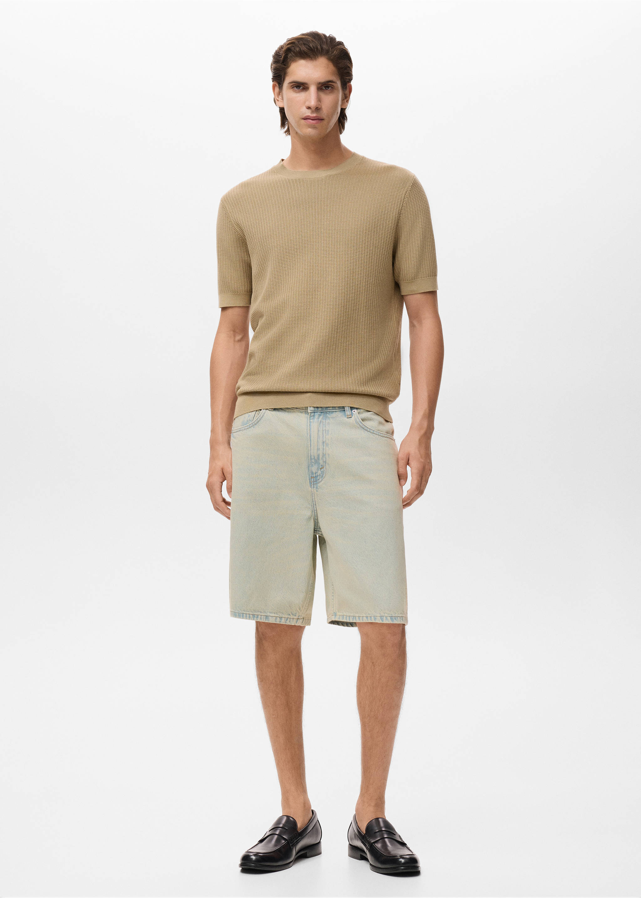 Bermuda en jean relaxed-fit - Plan général, Bleu clair vintage. Ref: 17042900-00.