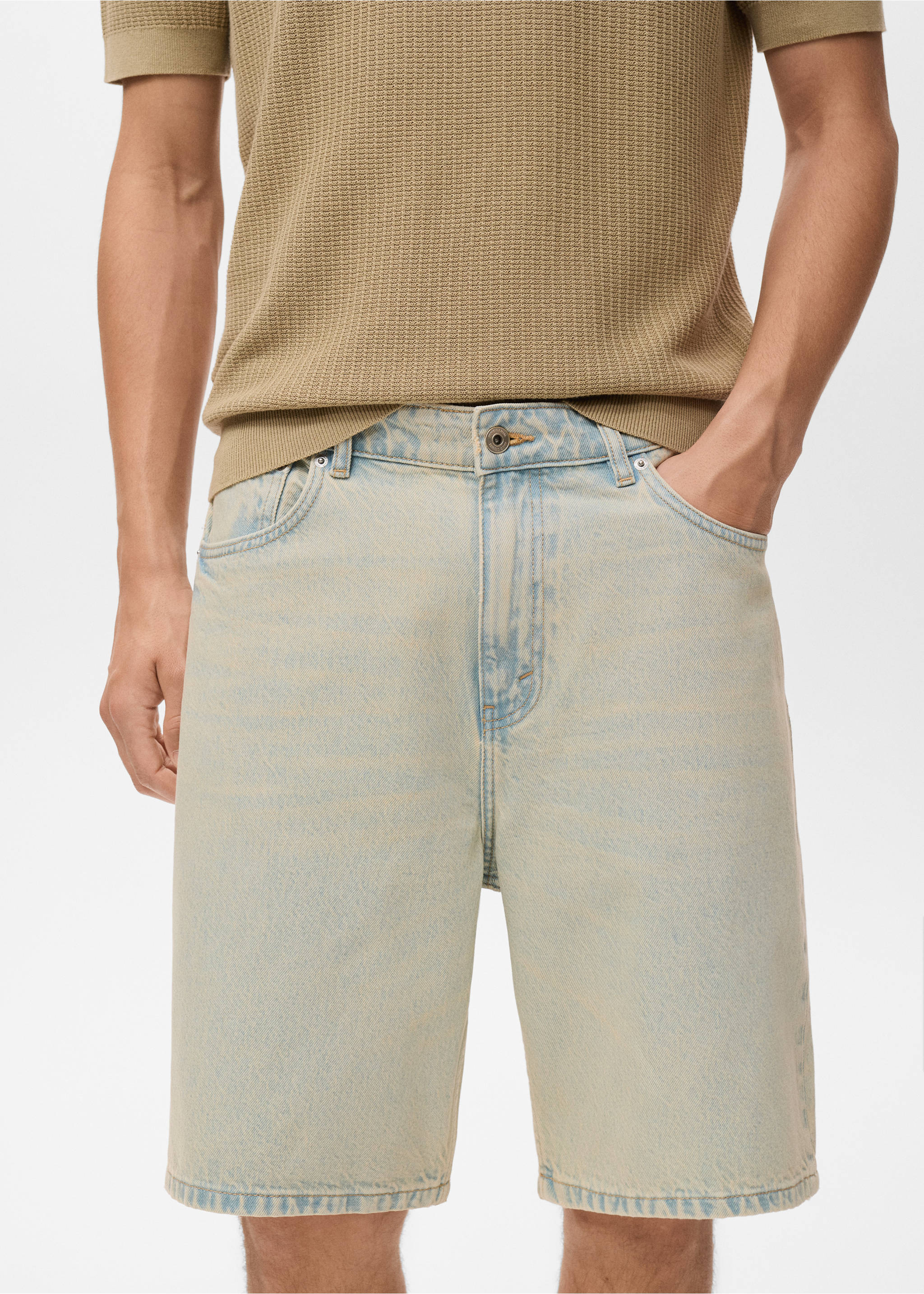 Bermuda en jean relaxed-fit - Détail de l'article 1, Bleu clair vintage. Ref: 17042900-00.