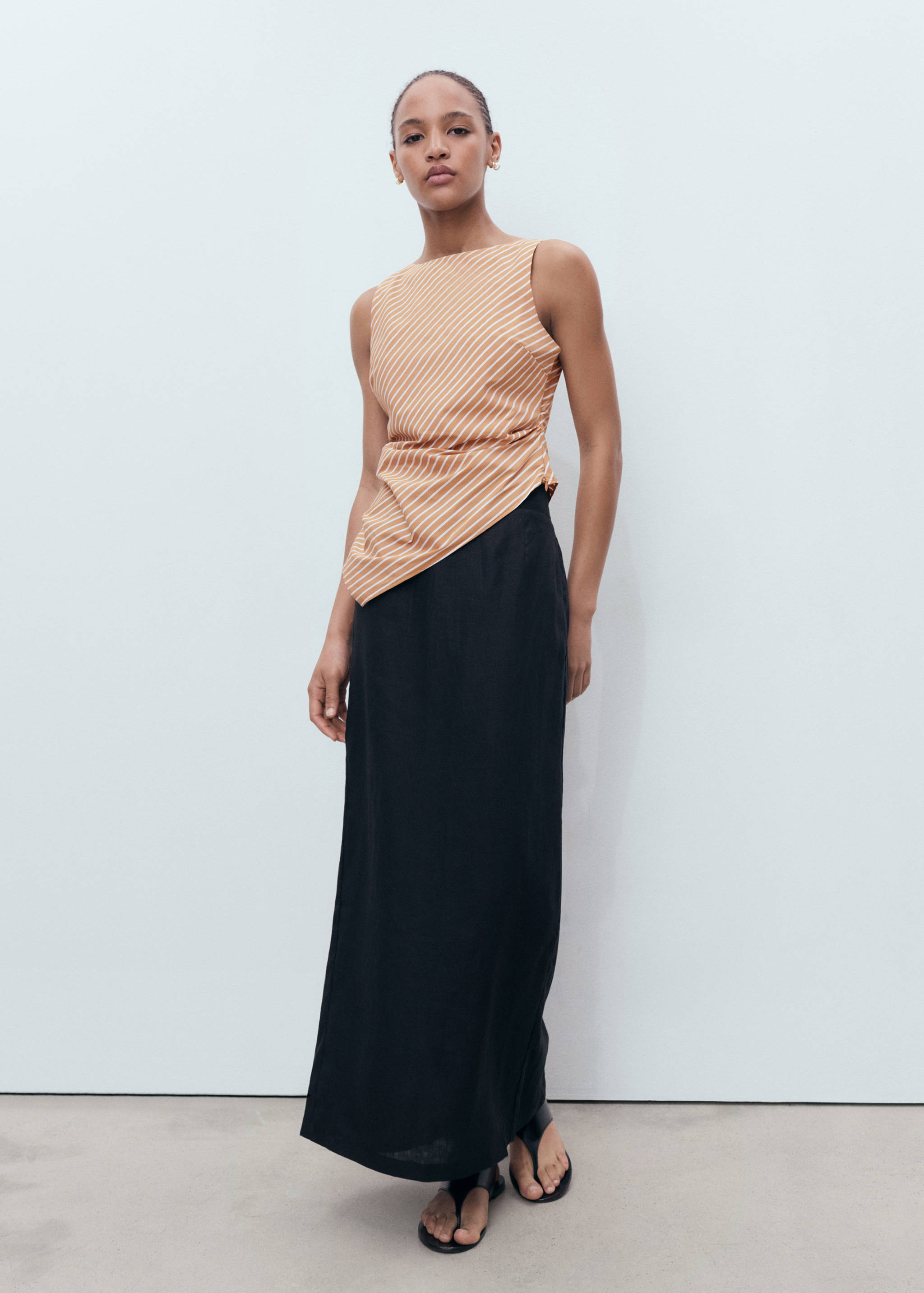 Asymmetrical striped cotton top - General plane