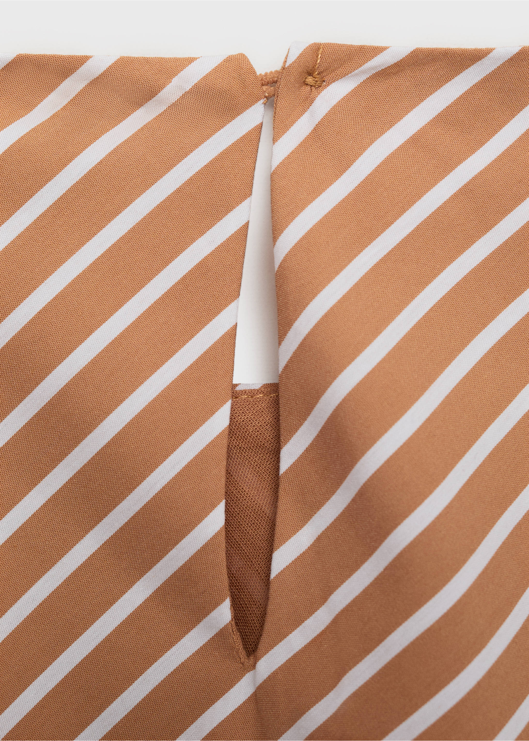 Asymmetrical striped cotton top - Details of the article 0, Brown. Ref: 17042901-00.