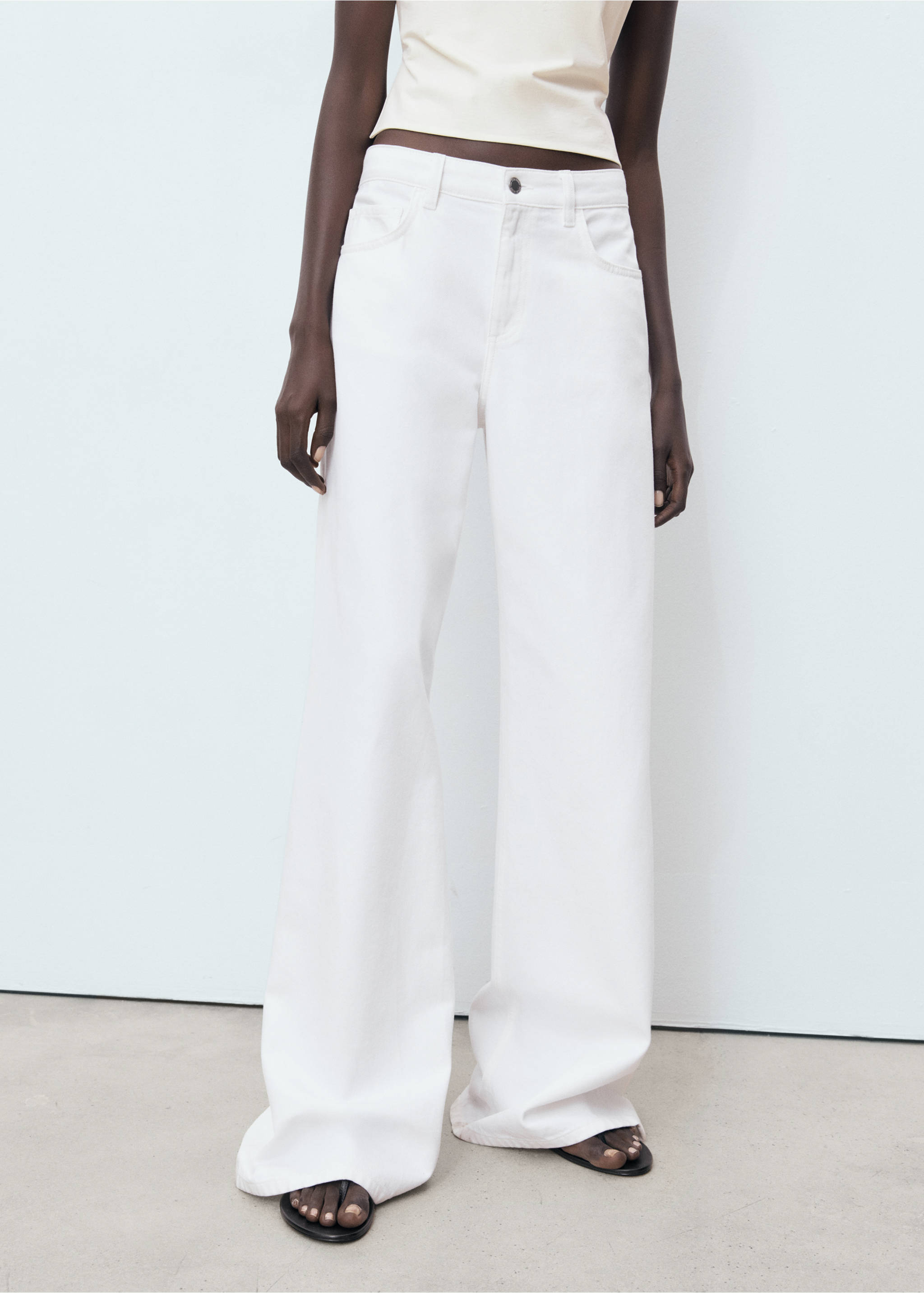 Low-rise wideleg jeans - Medium plane, White. Ref: 17042903-00.