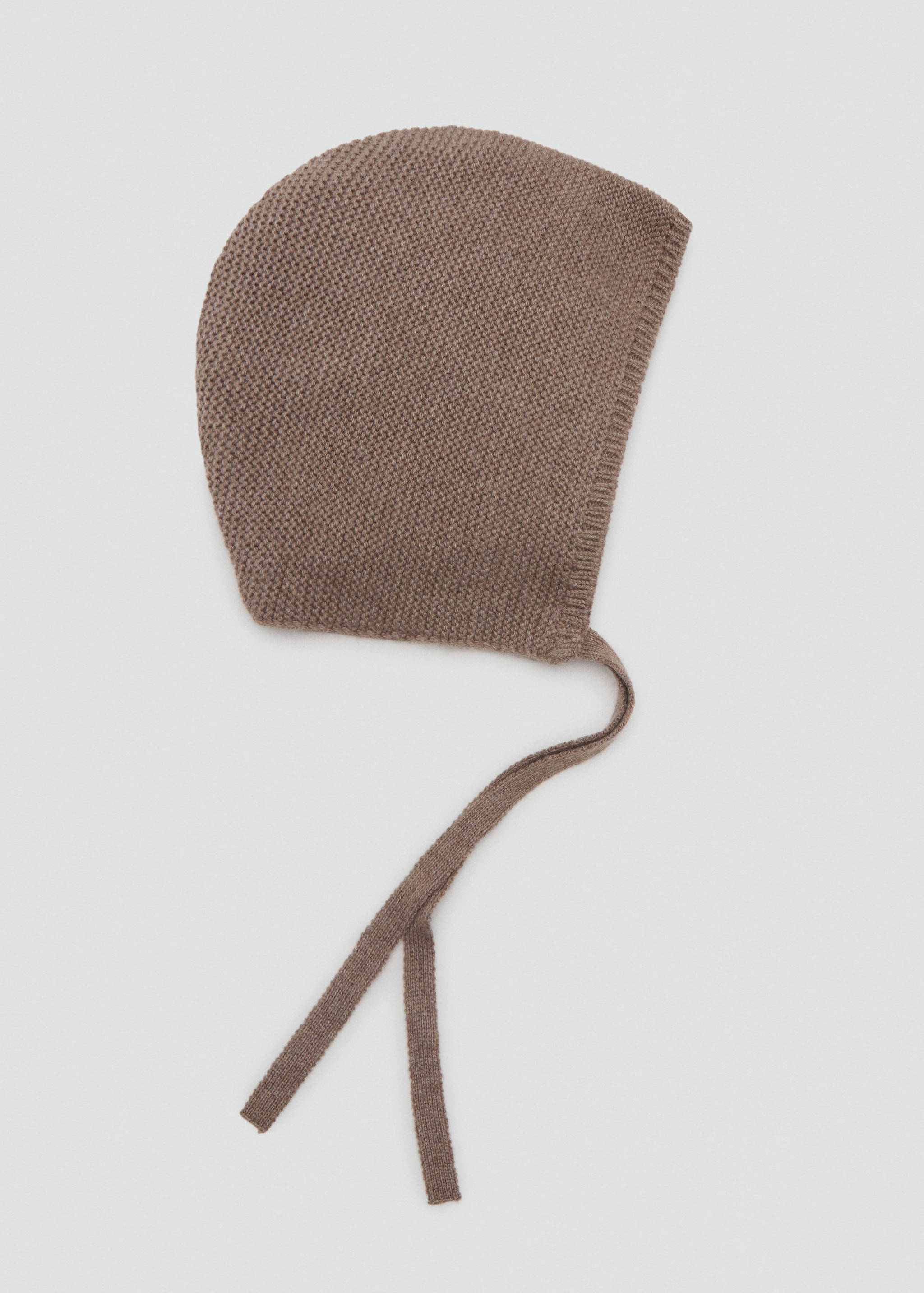 Knitted bonnet - Article without model