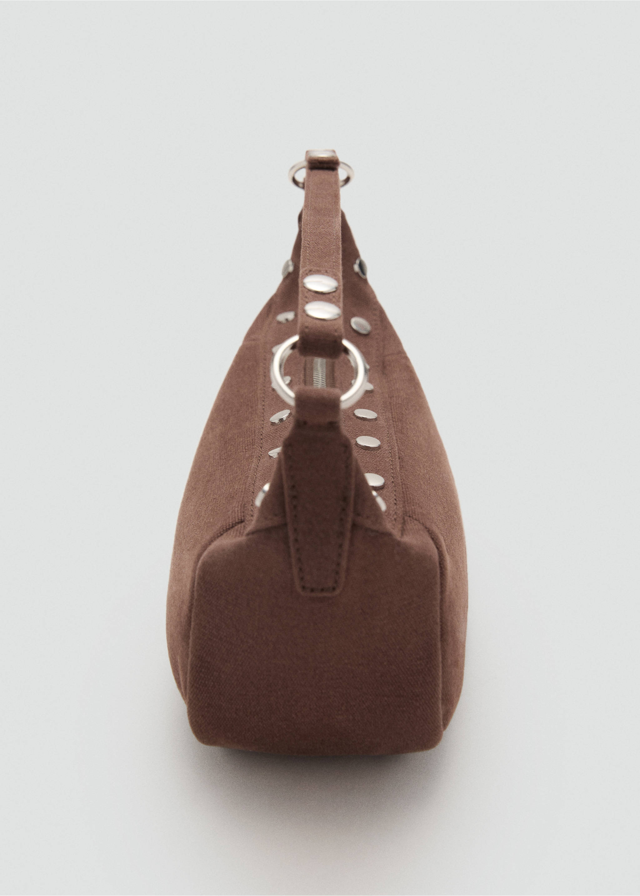 Studded shoulder bag - Details of the article 1, Chocolate. Ref: 17042919-00.