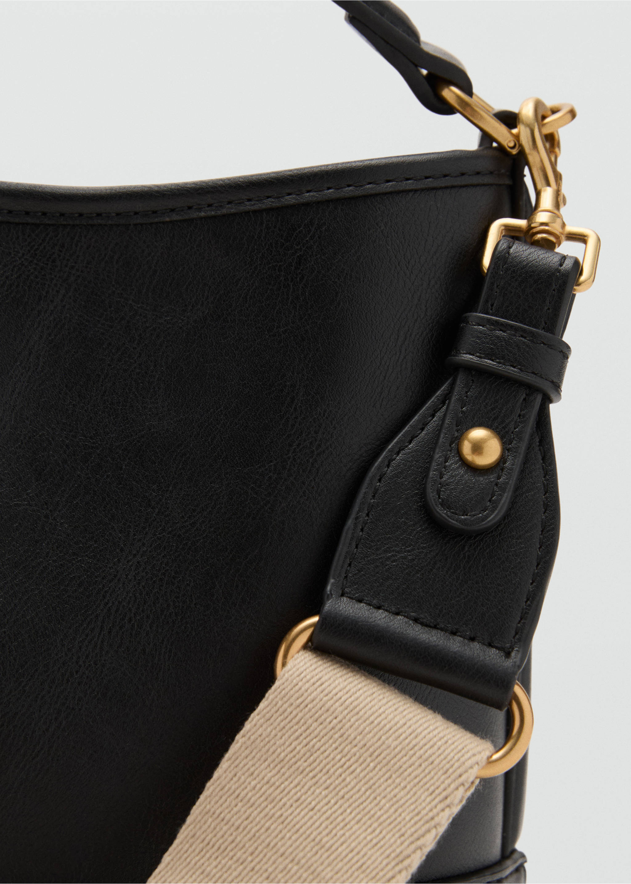 Small bucket bag - Details of the article 1, Black. Ref: 17042924-00.