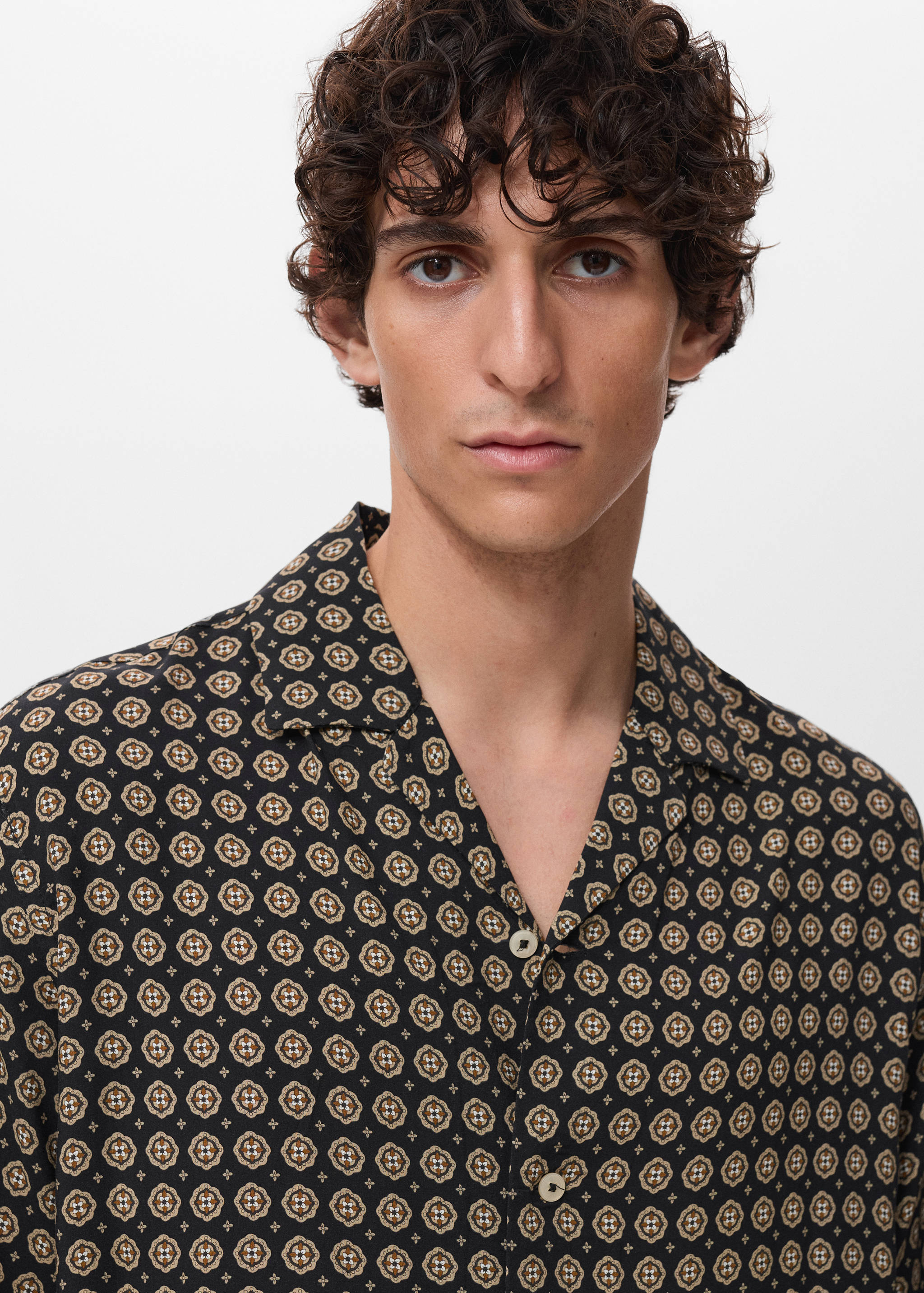 Printed fluid regular-fit shirt - Details of the article 1