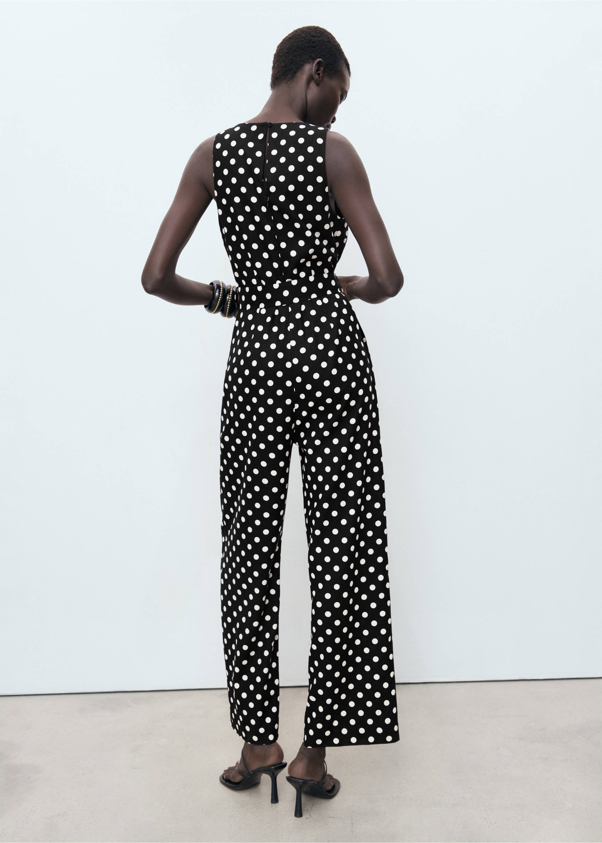 Polka-dot belt jumpsuit - Reverse of the article, Black. Ref: 17042930-00.