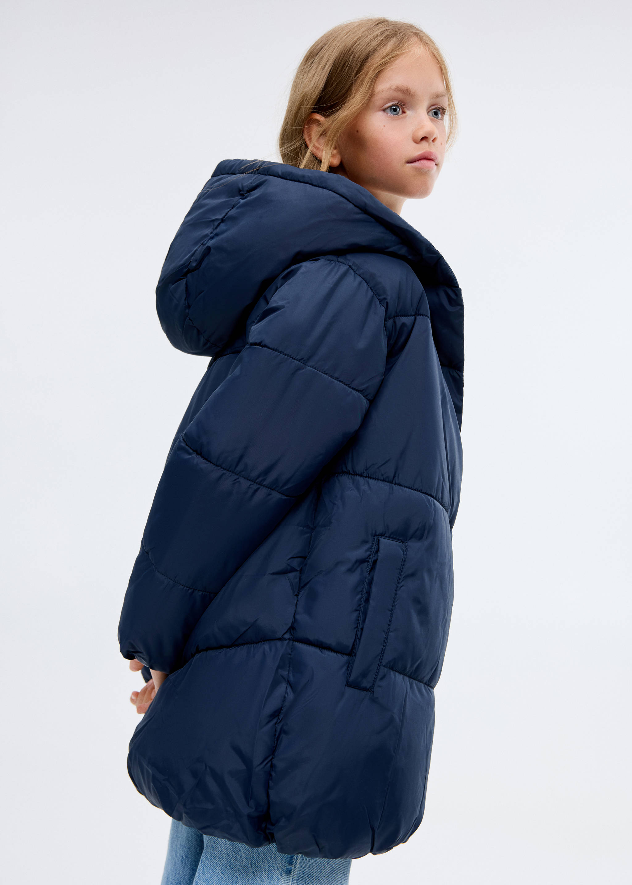 Anorak matelassé à capuche - Plan moyen