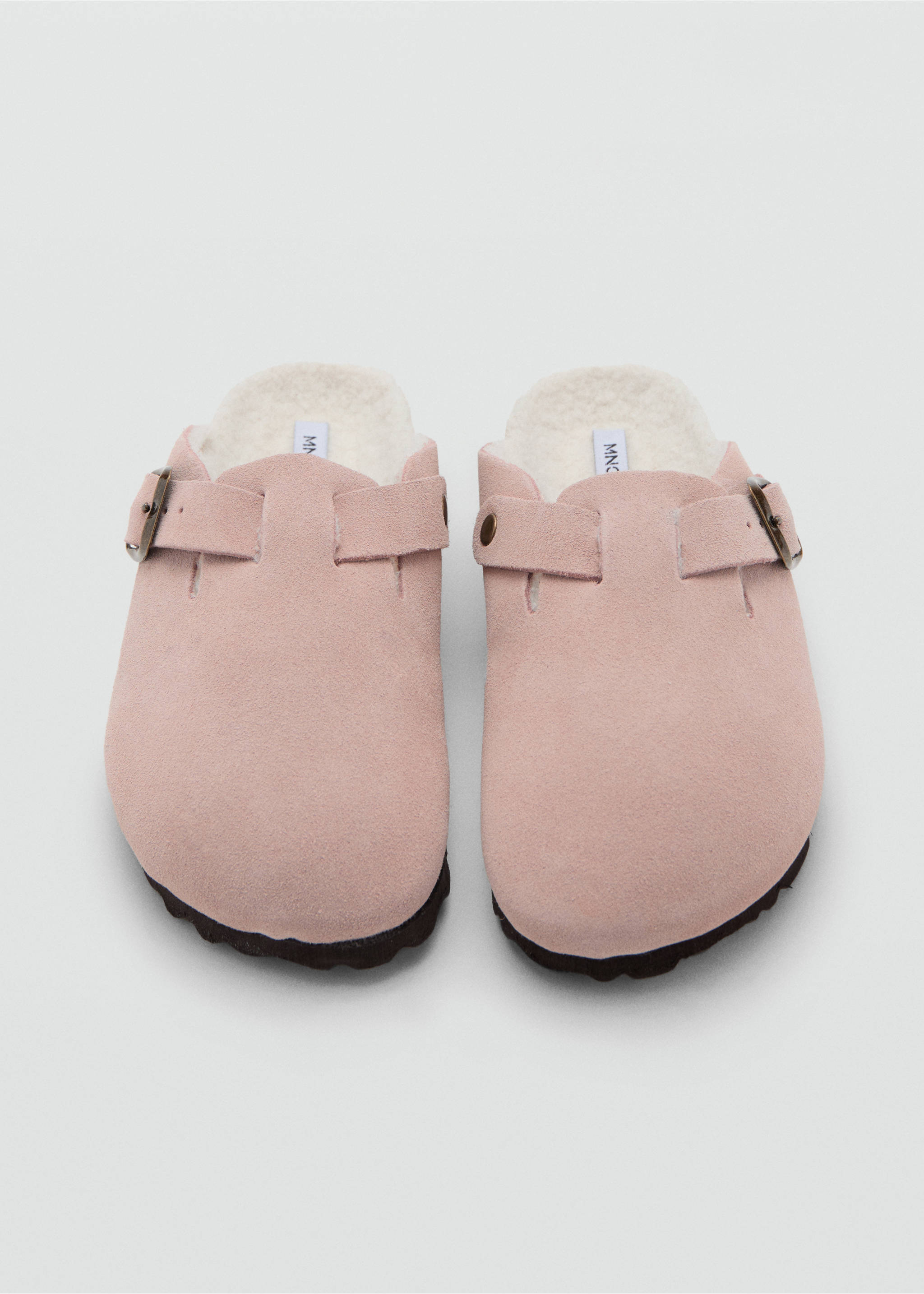 Sheepskin clogs with fur-effect lining - Details of the article 2, Pastel Pink. Ref: 17043296-00.