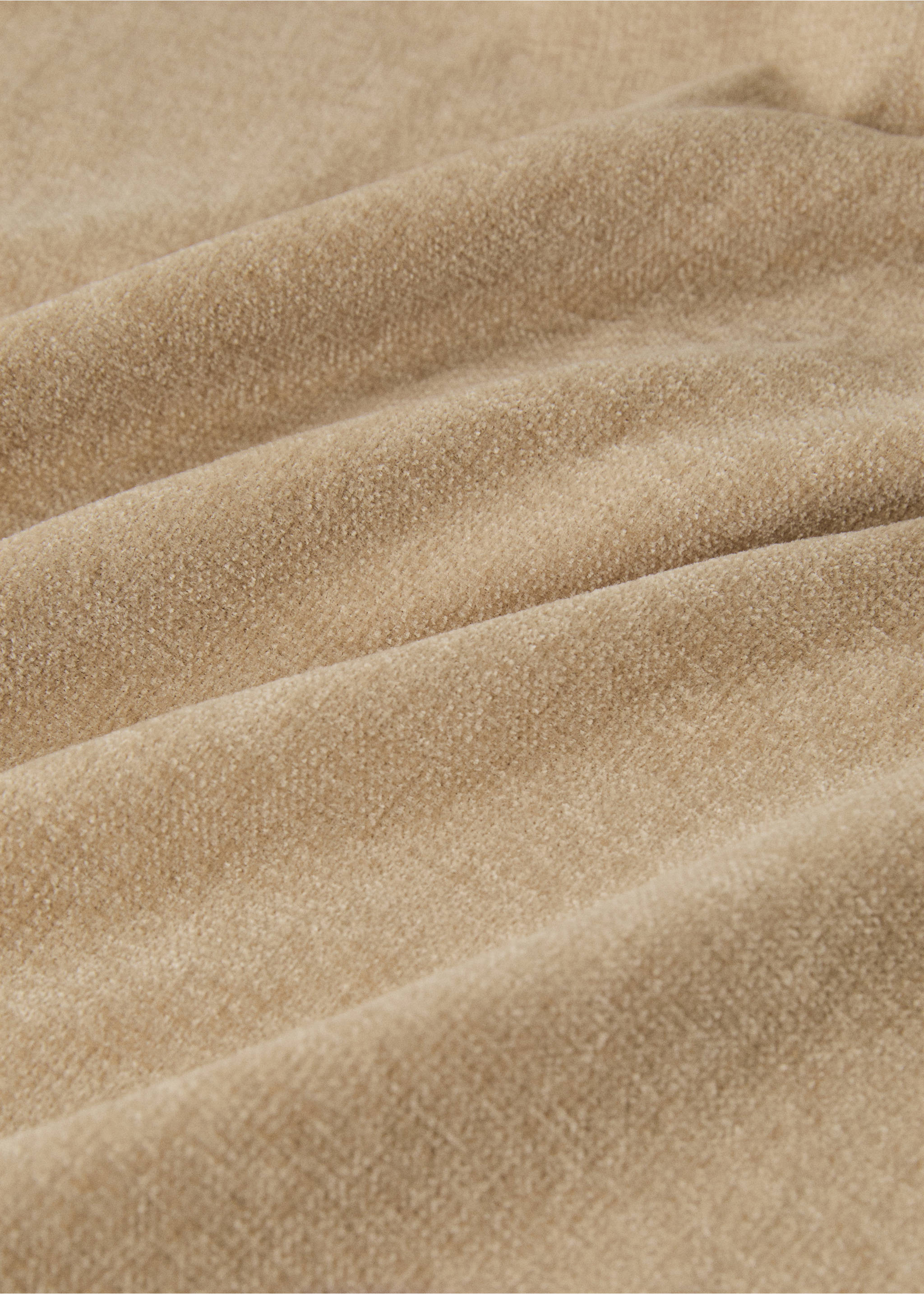Chenille blanket with fringes - Details of the article 2, Sand. Ref: 17043309-00.