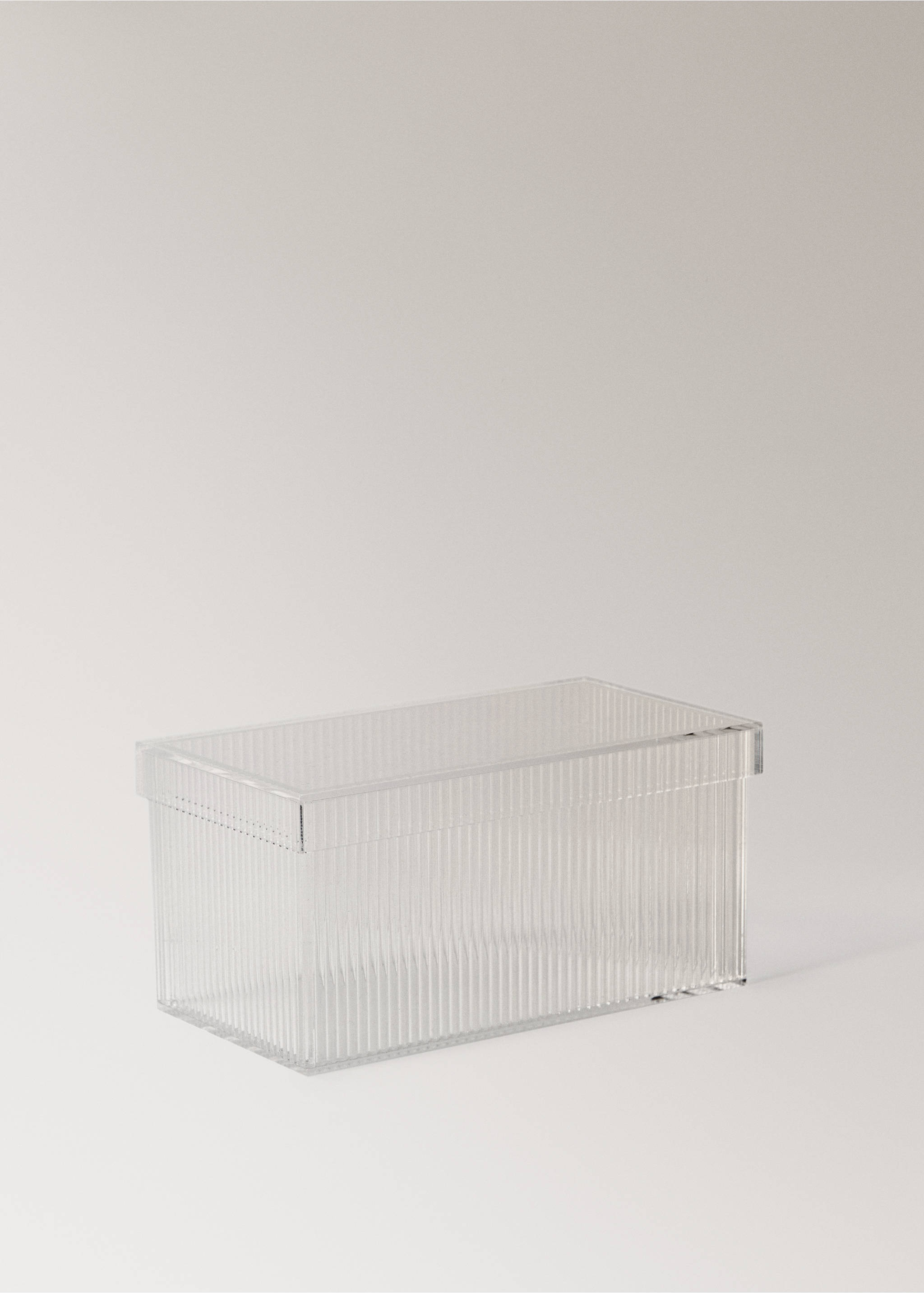 Transparent rectangular storage box with a ribbed texture and matching lid., Black. Ref: 17043312-00.