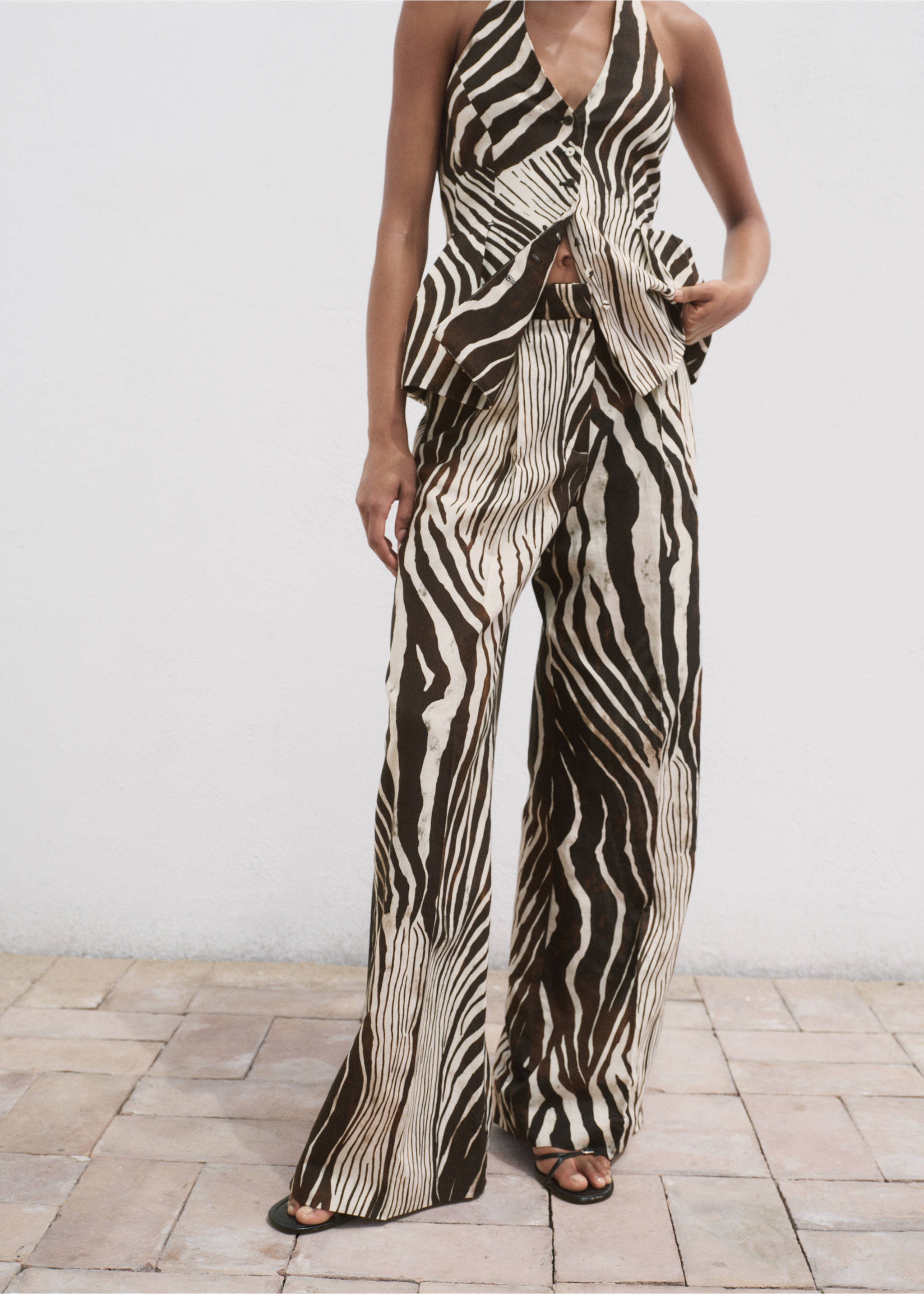 Zebra-print linen trousers - Medium plane, Chocolate. Ref: 17043333-00.