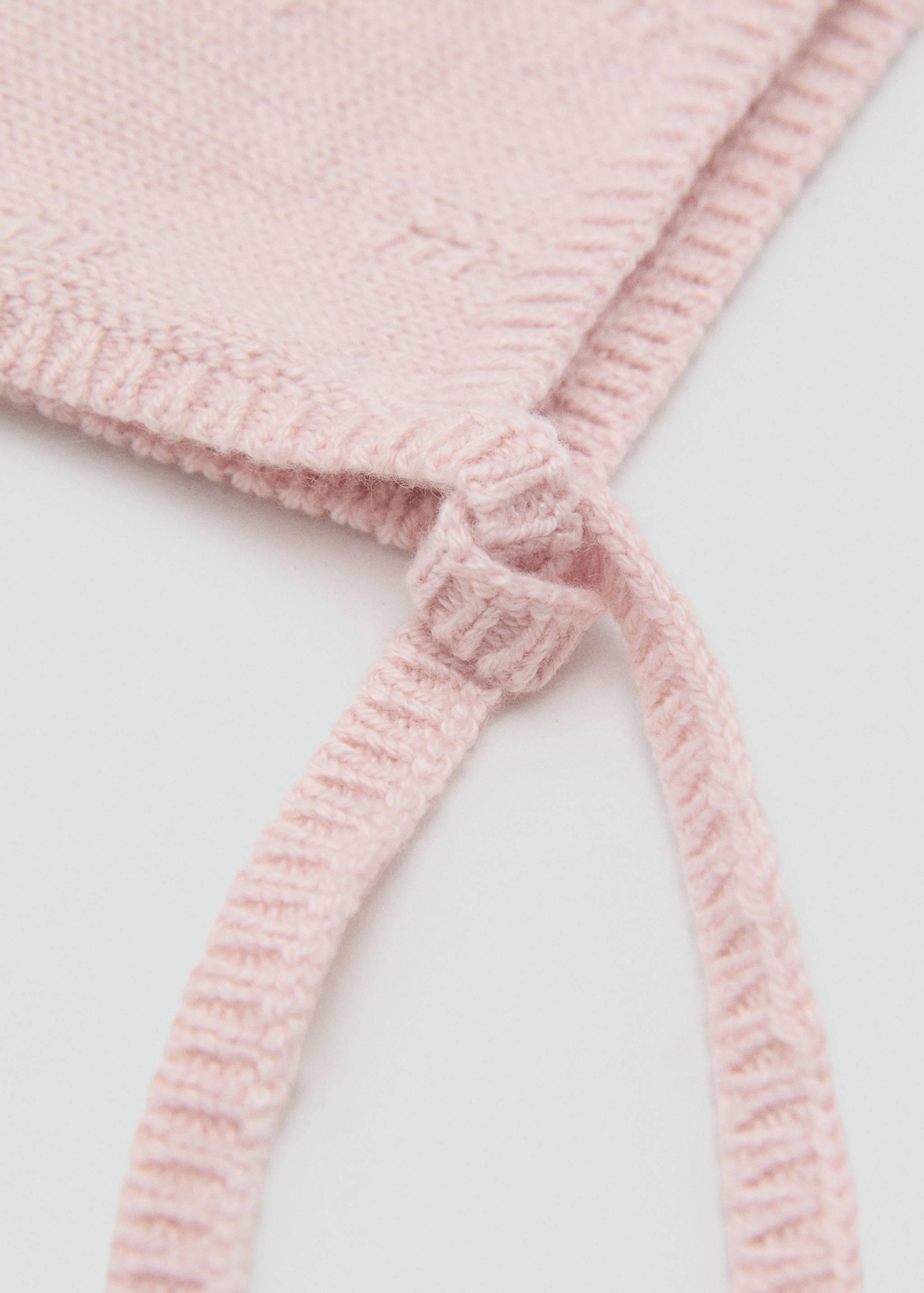 Knitted bonnet - Medium plane