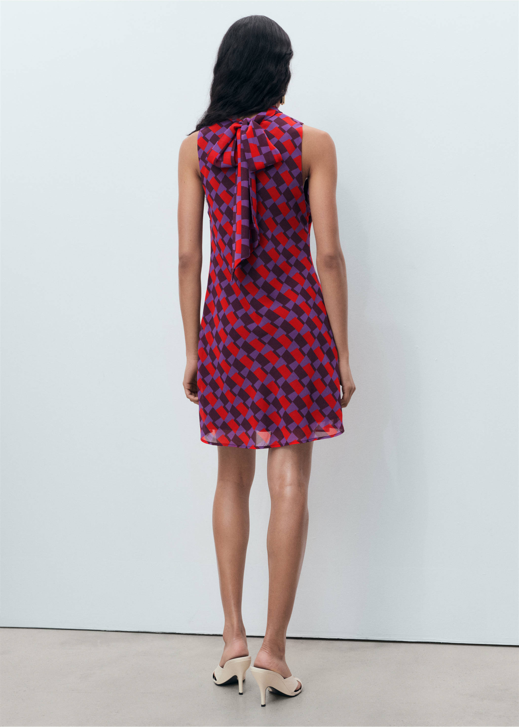 Printed dress with bow detail - Reverse of the article, Violet. Ref: 17044082-00.