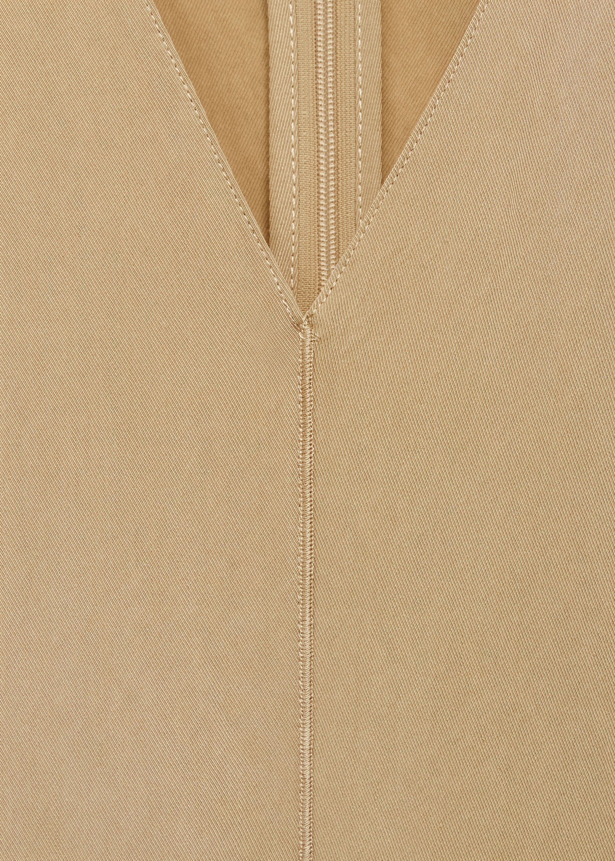Robe col V avec coutures - Détail de l'article 8