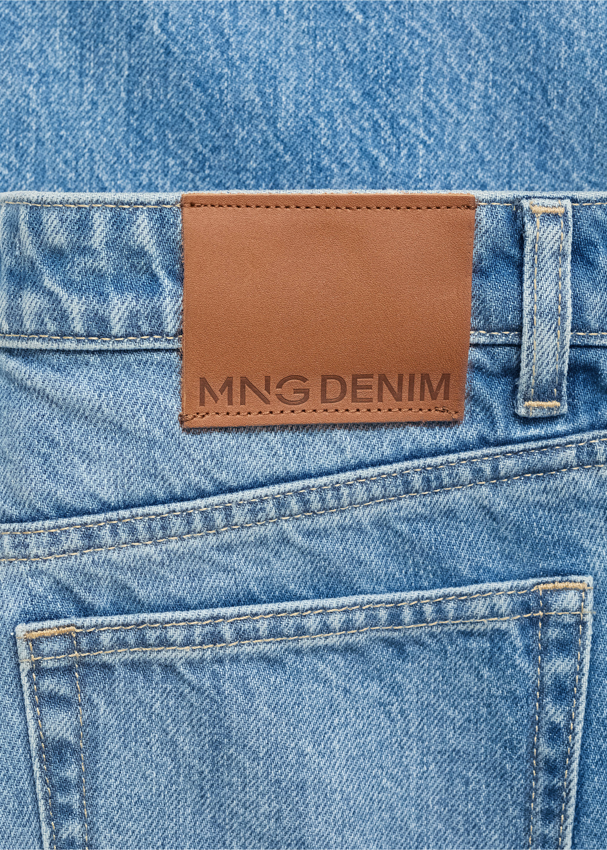 Jeans rectos tiro alto - Detalle del artículo 0, Azul medio. Ref: 17044092-00.