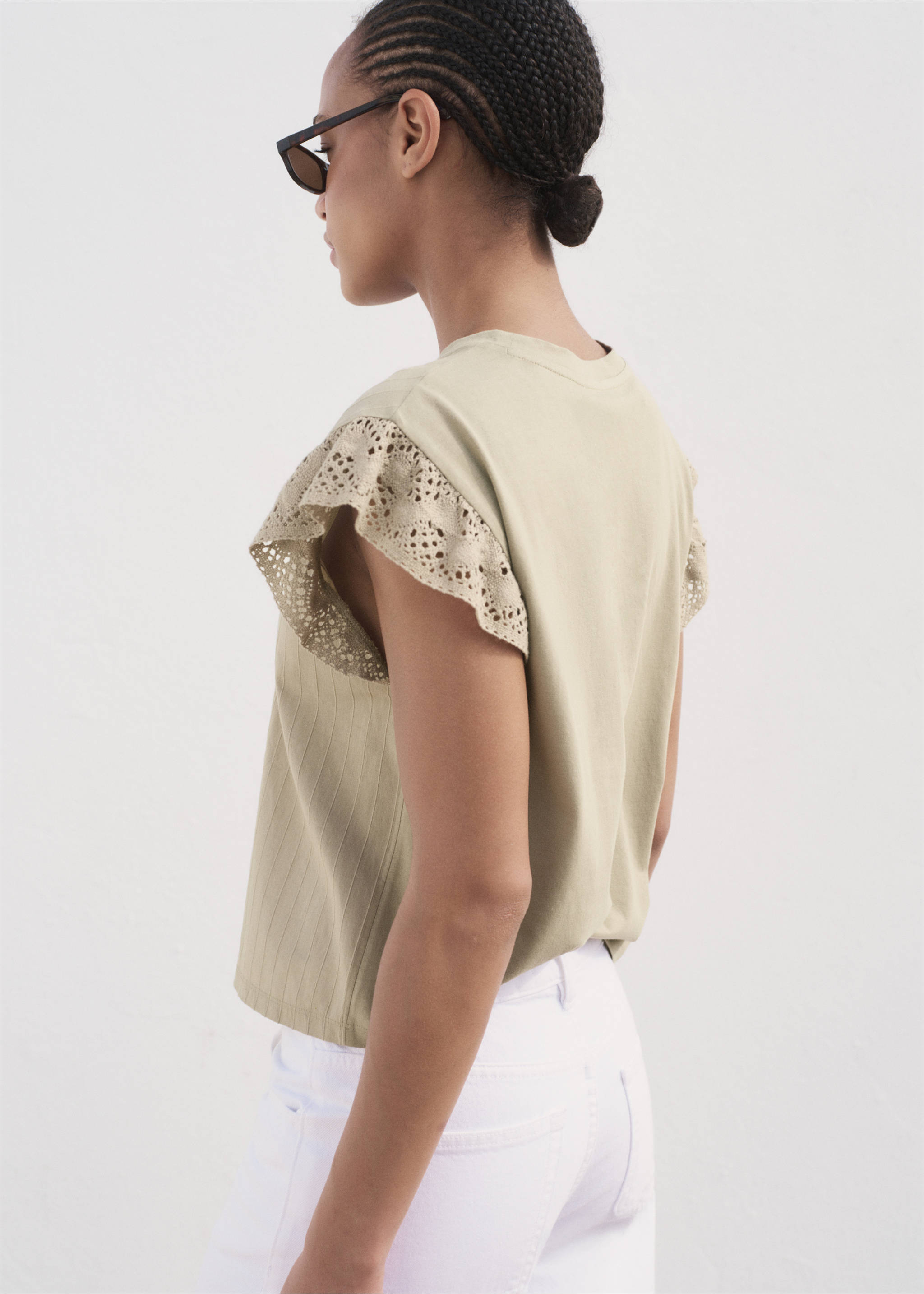 Camiseta manga corta volante calado - Reverso del artículo, Marrón medio. Ref: 17044097-00.