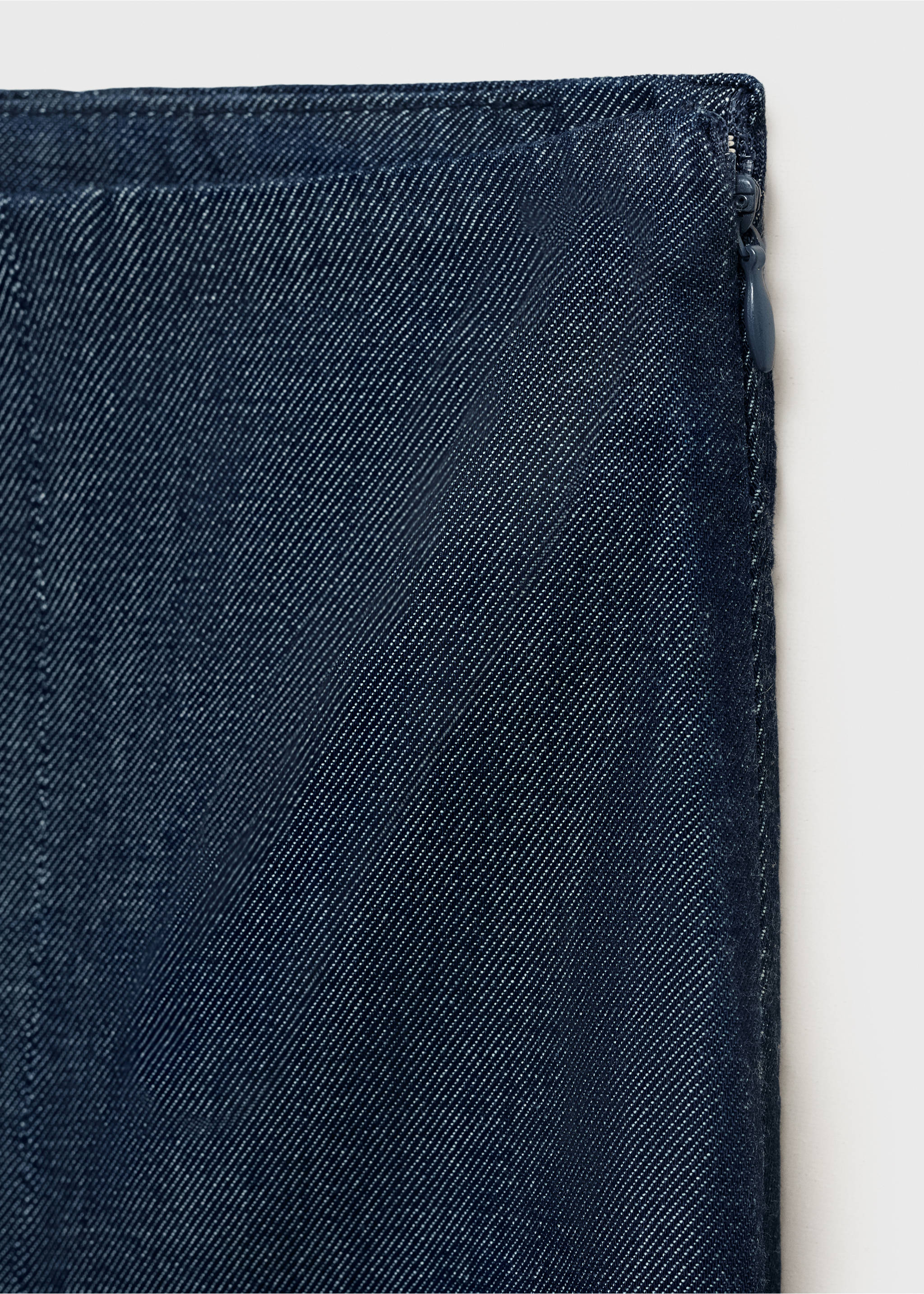 Pleated denim skirt - Details of the article 8, Open Blue. Ref: 17044099-00.