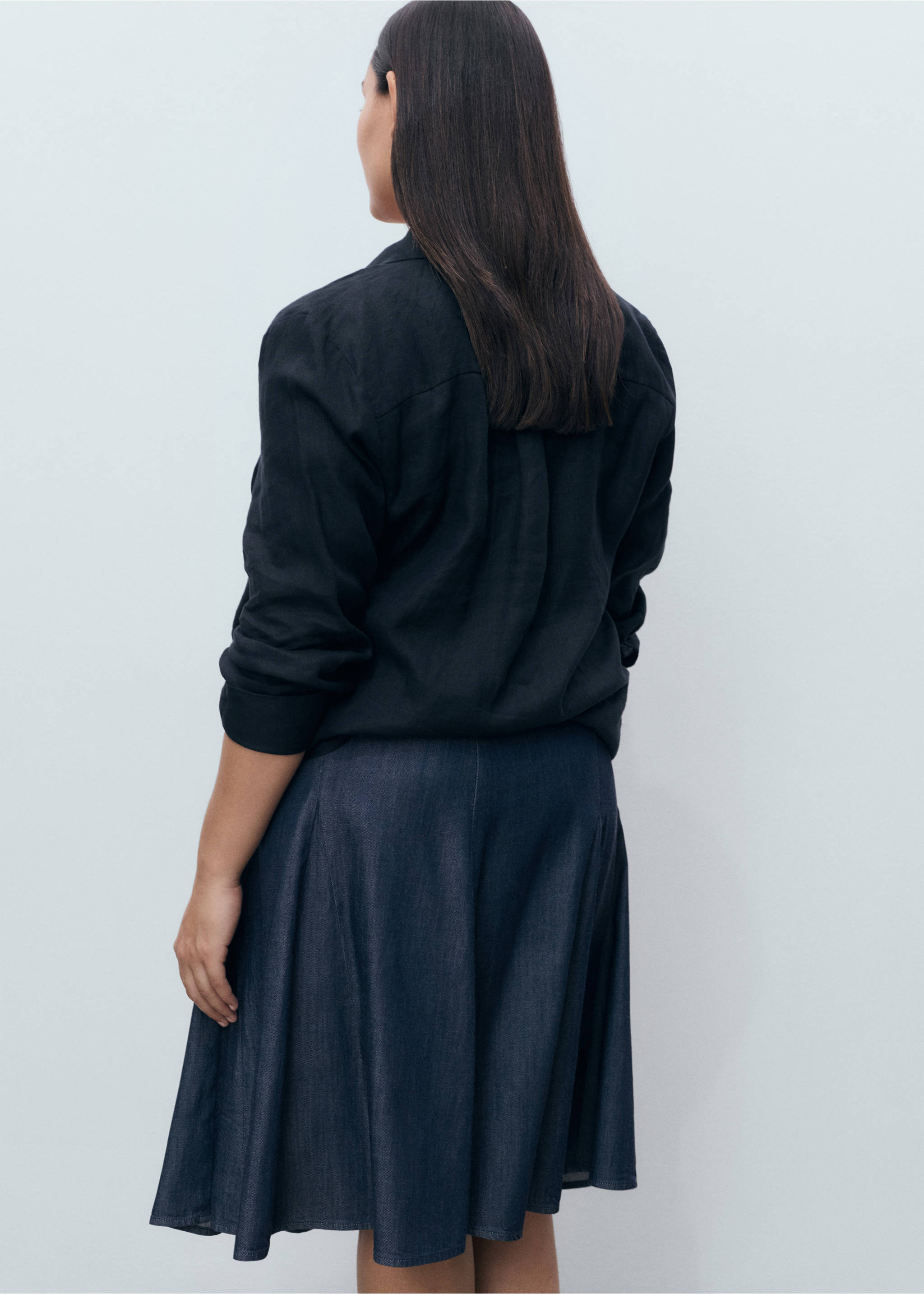Pleated denim skirt - Details of the article 4, Open Blue. Ref: 17044099-00.