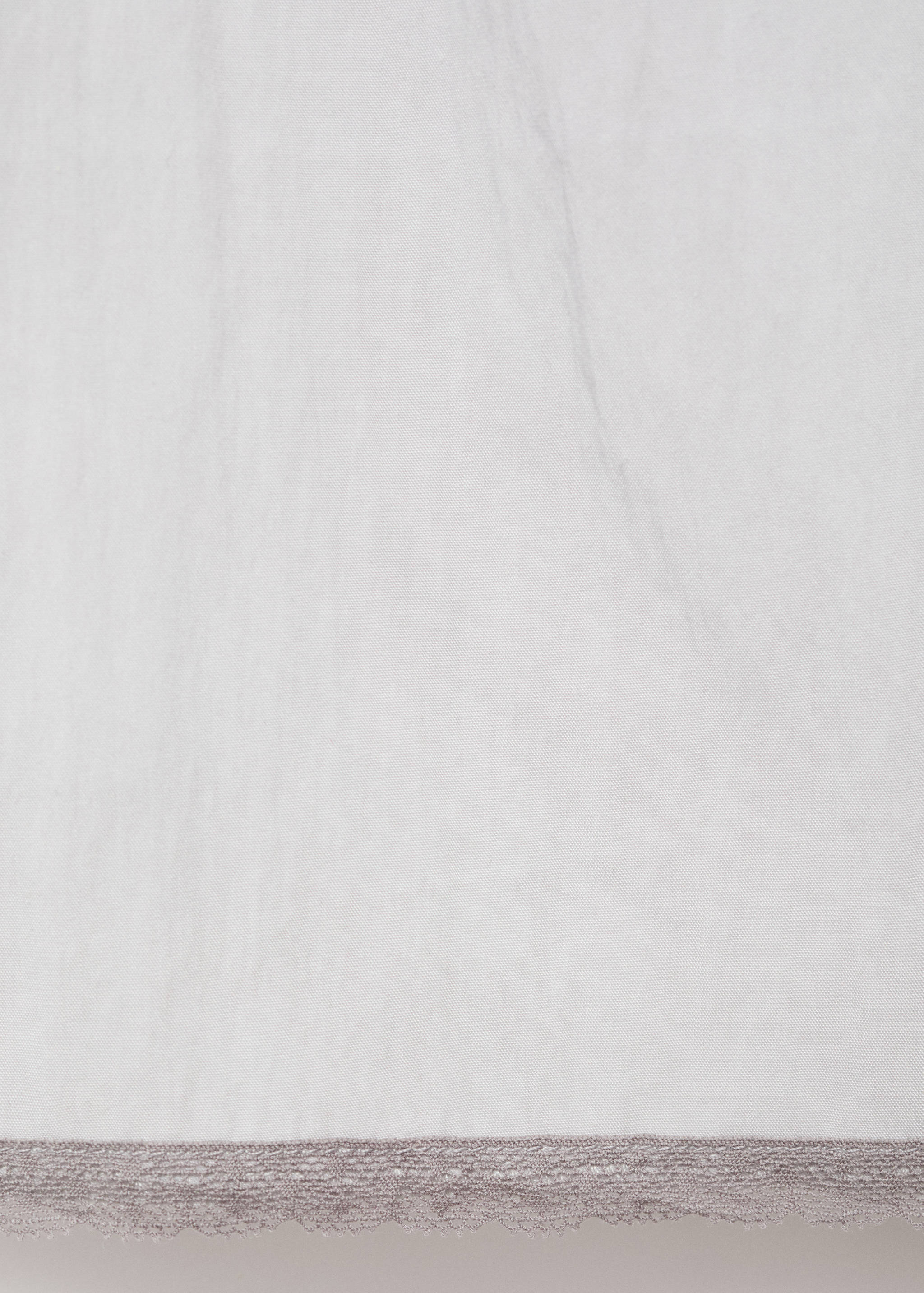 Haut de pyjama en dentelle rapportée - Détail de l'article 0