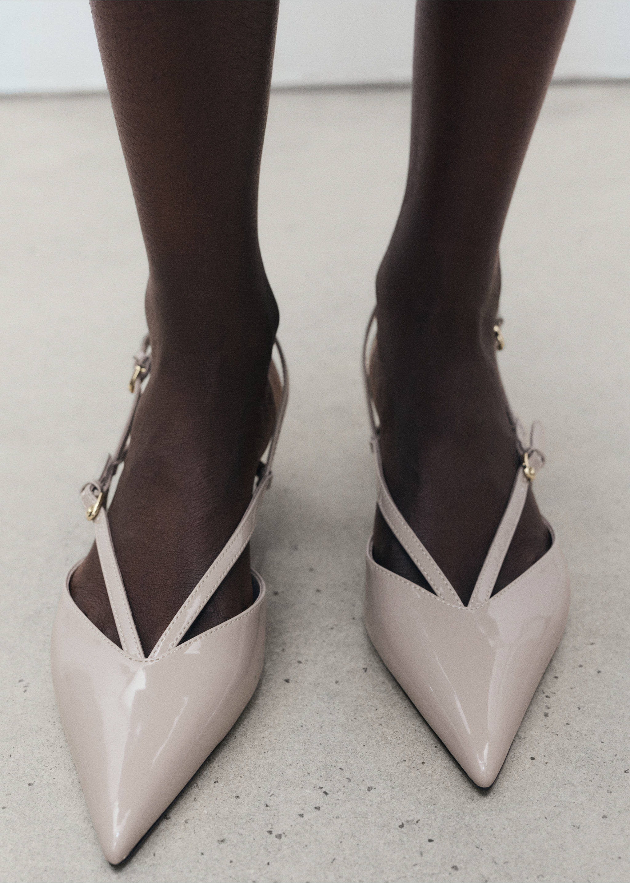 Kitten-heeled strappy shoes - Details of the article 9, Light/Pastel Brown. Ref: 17044117-00.