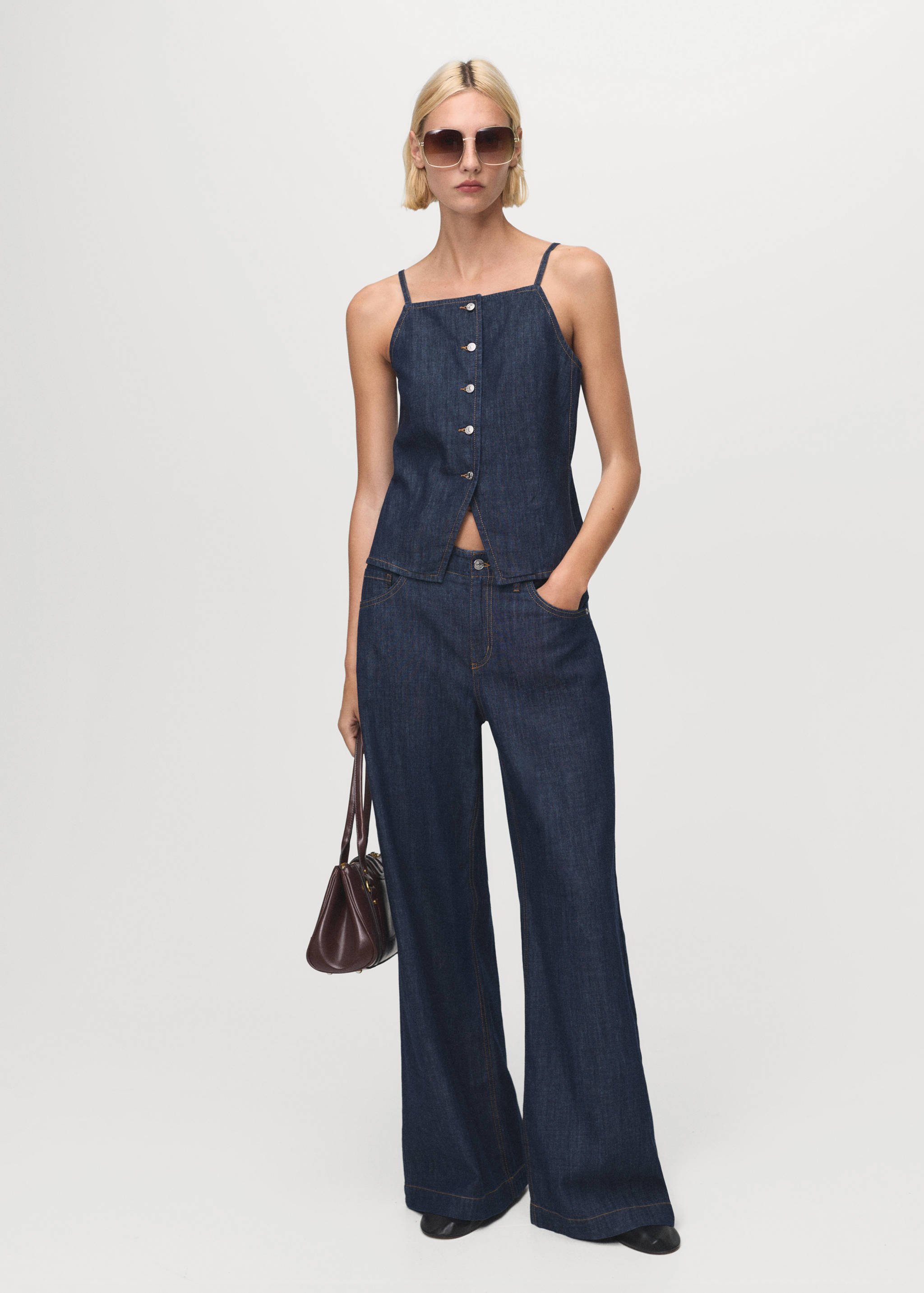 Wide leg mid-rise jeans - General plane