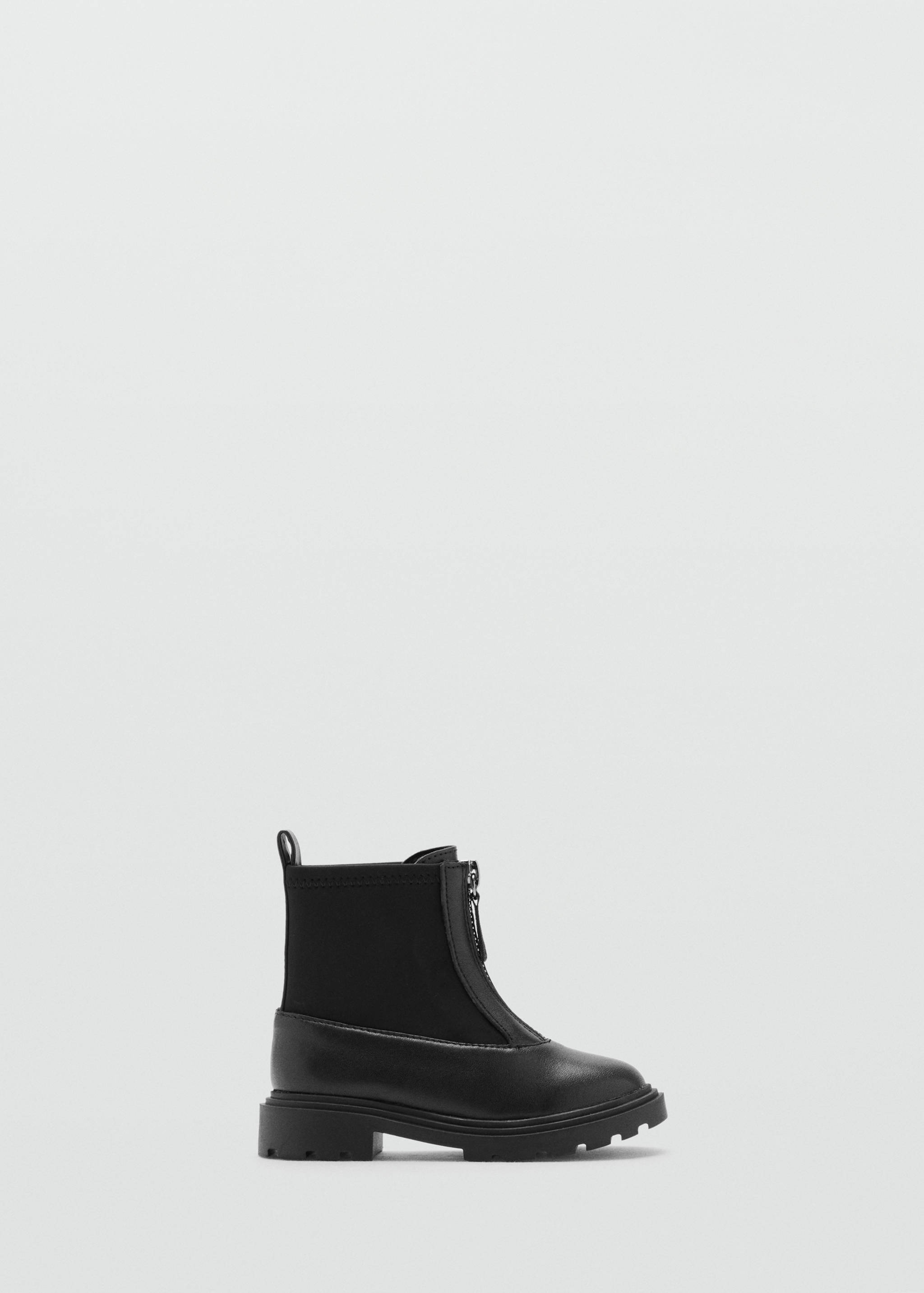 Zipped leather ankle boots - Article without model