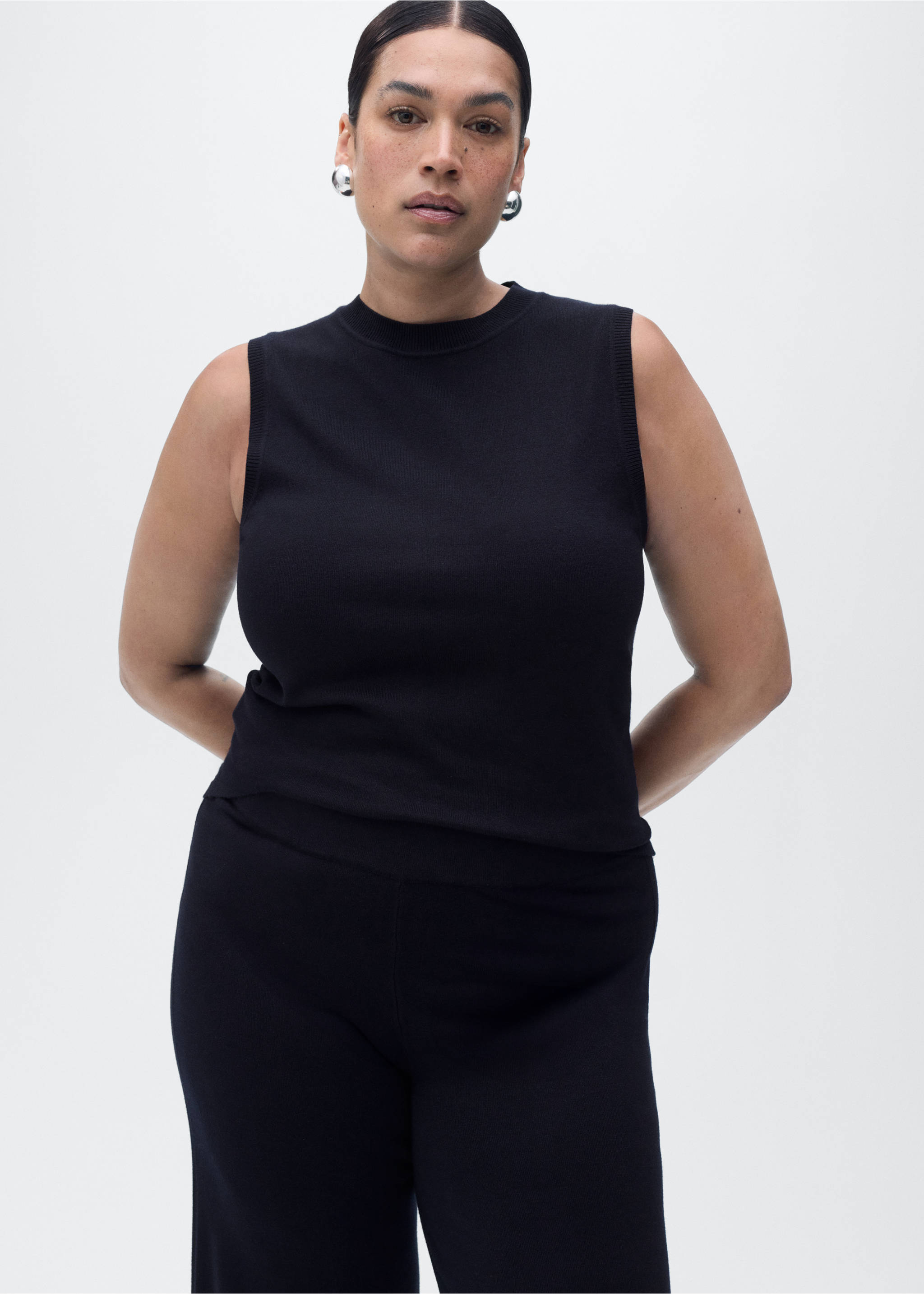 Fine-knit wide leg trousers - Details of the article 5, Dark Navy. Ref: 17044776-00.