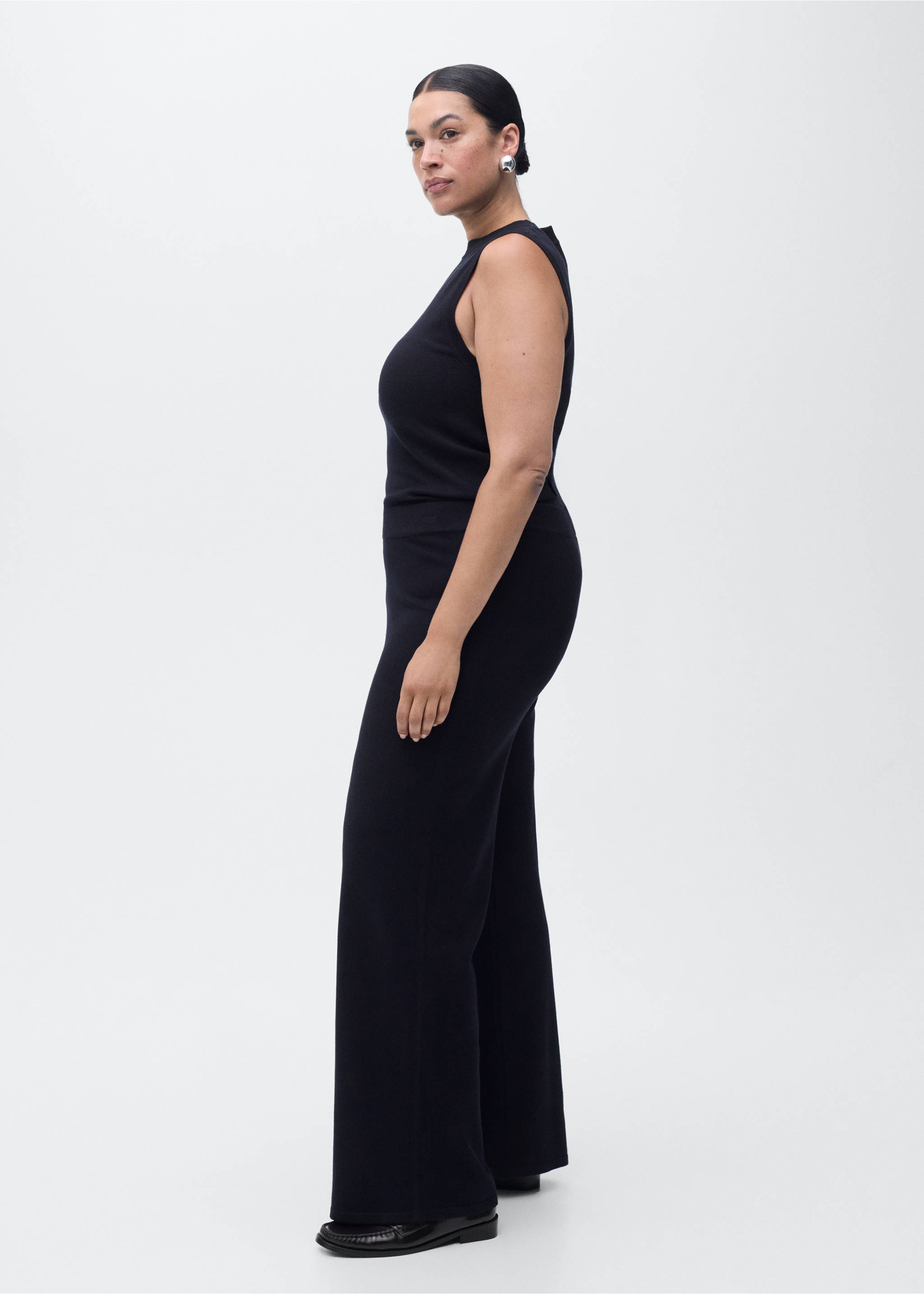 Fine-knit wide leg trousers - Details of the article 4, Dark Navy. Ref: 17044776-00.