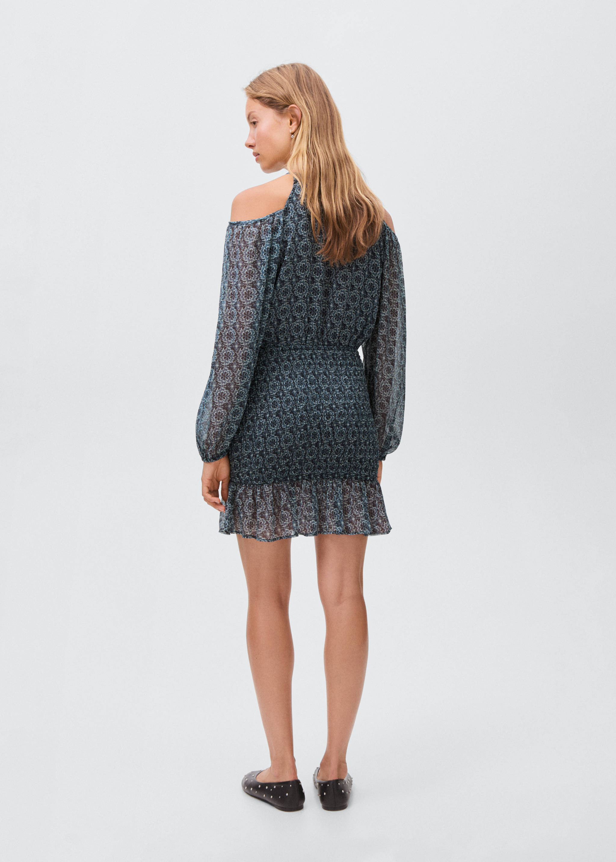 Floral dress with cut-out - Reverse of the article