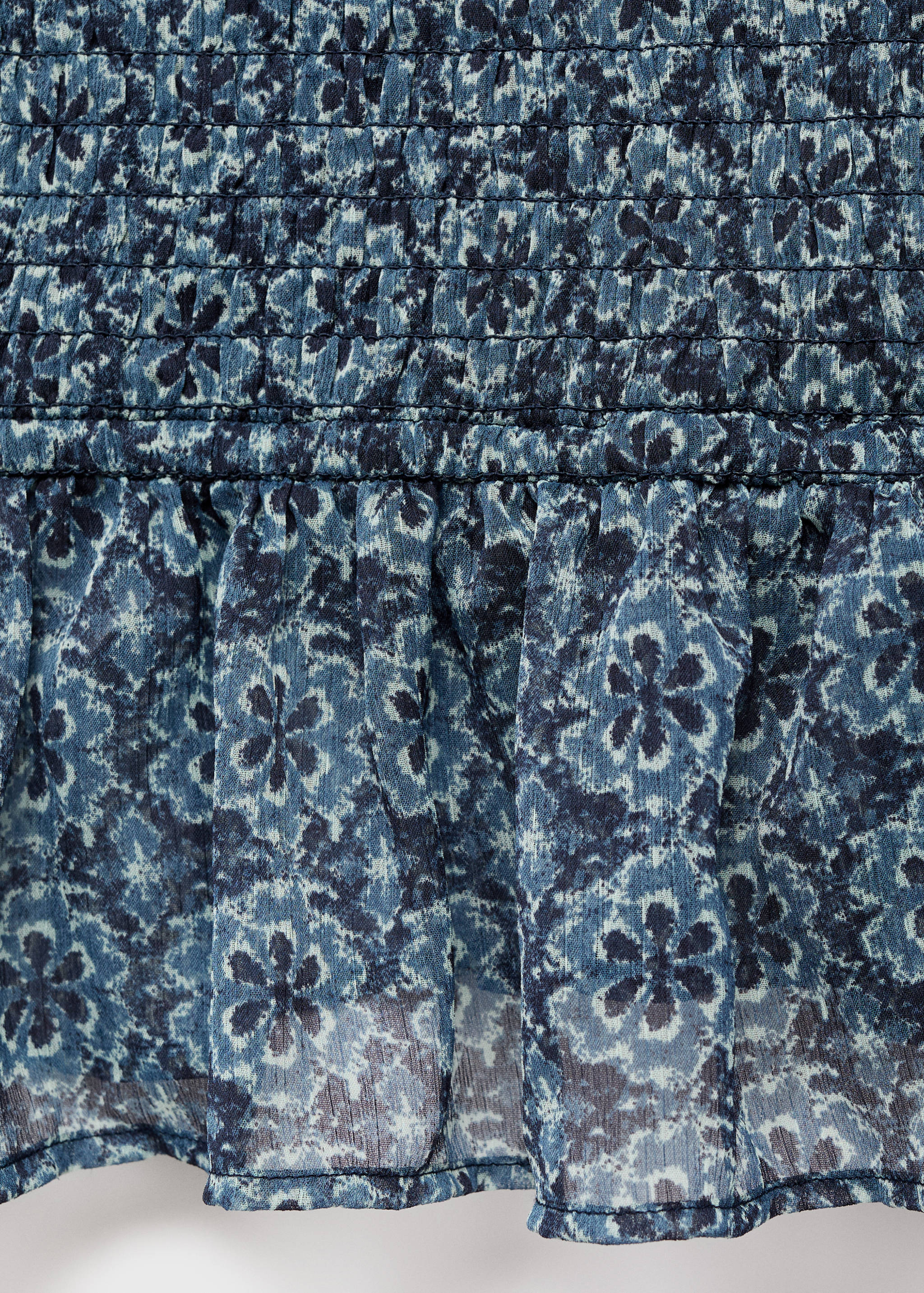 Floral dress with cut-out - Details of the article 0