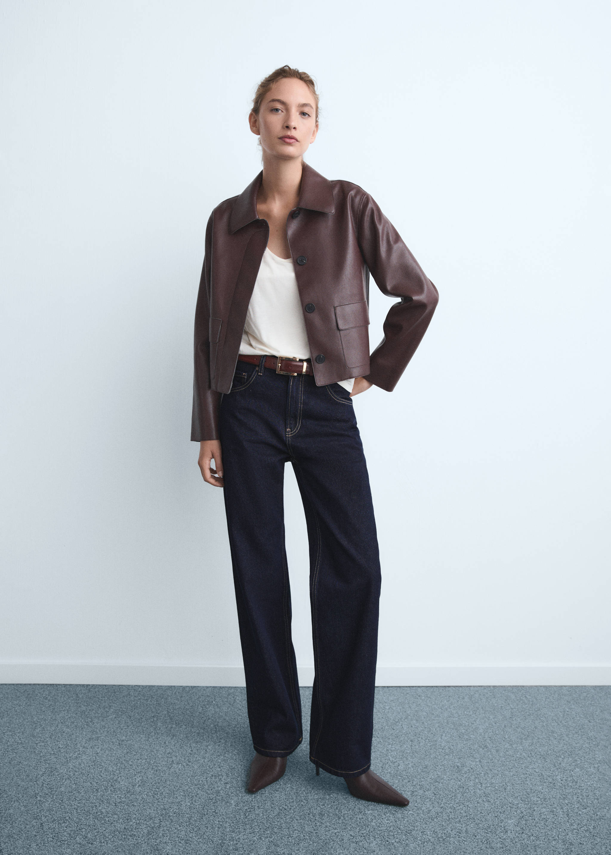 Miami medium-rise straight-fit jeans - General plane