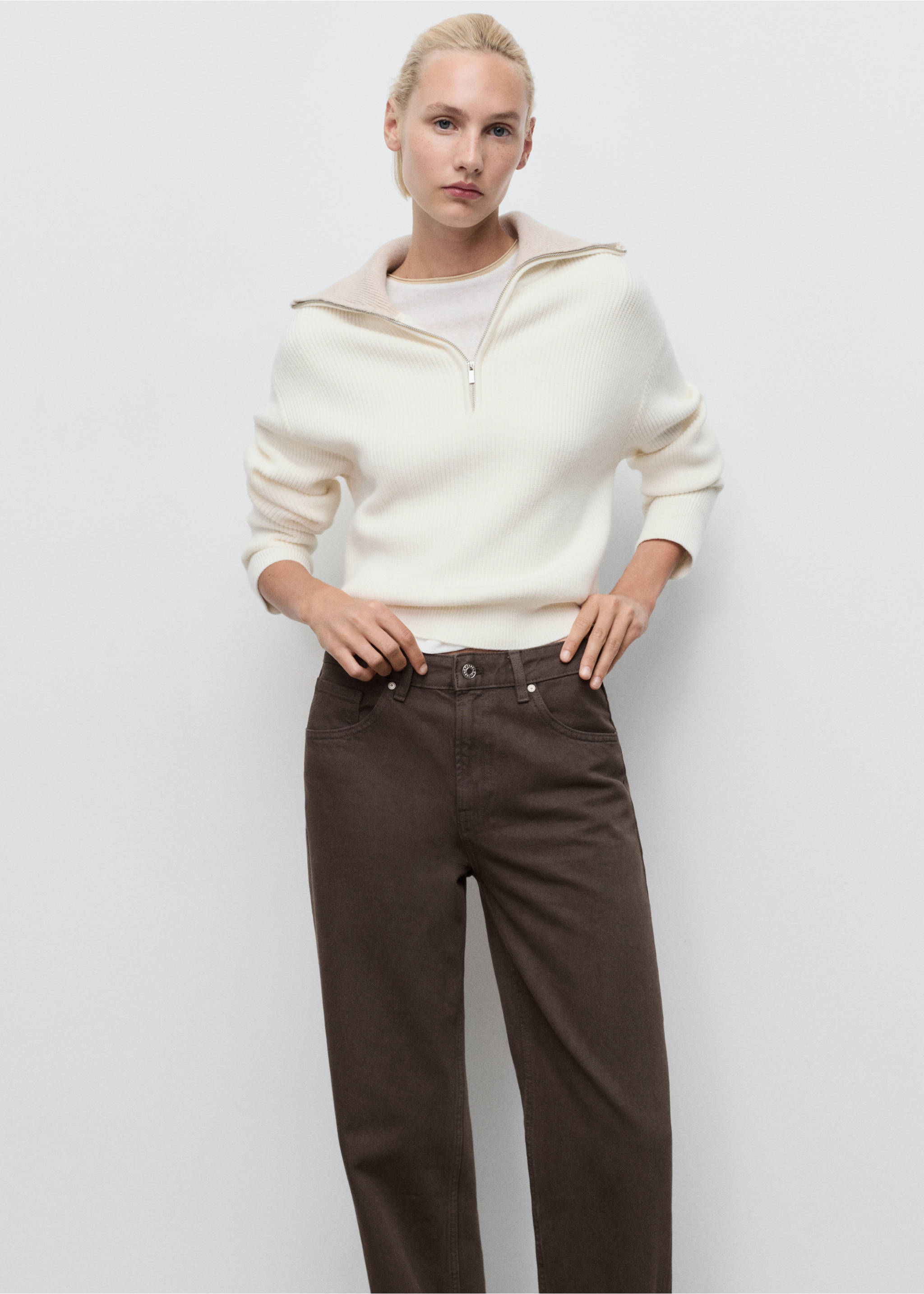 Miami medium-rise straight-fit jeans - Details of the article 1, Chocolate. Ref: 17044782-00.