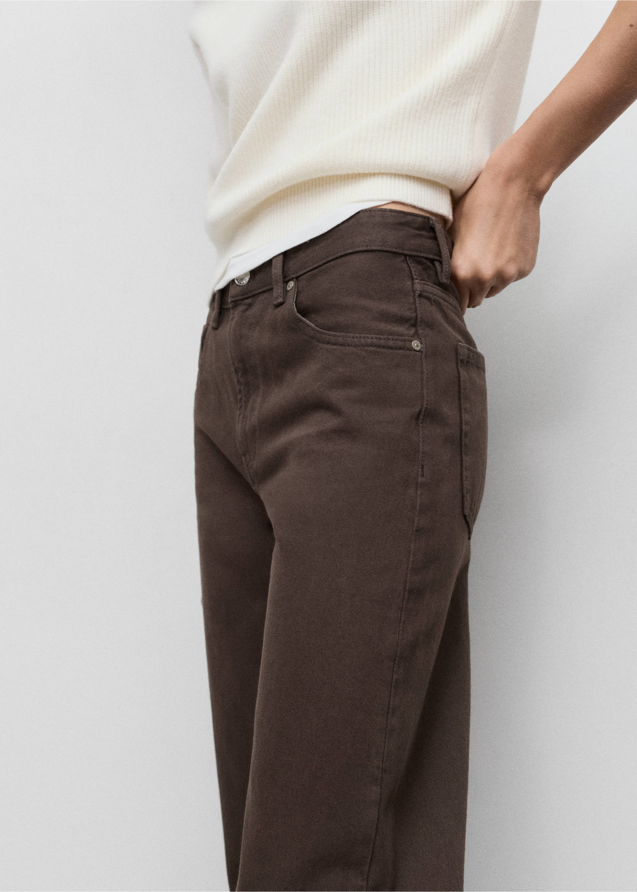 Miami medium-rise straight-fit jeans - Details of the article 6, Chocolate. Ref: 17044782-00.