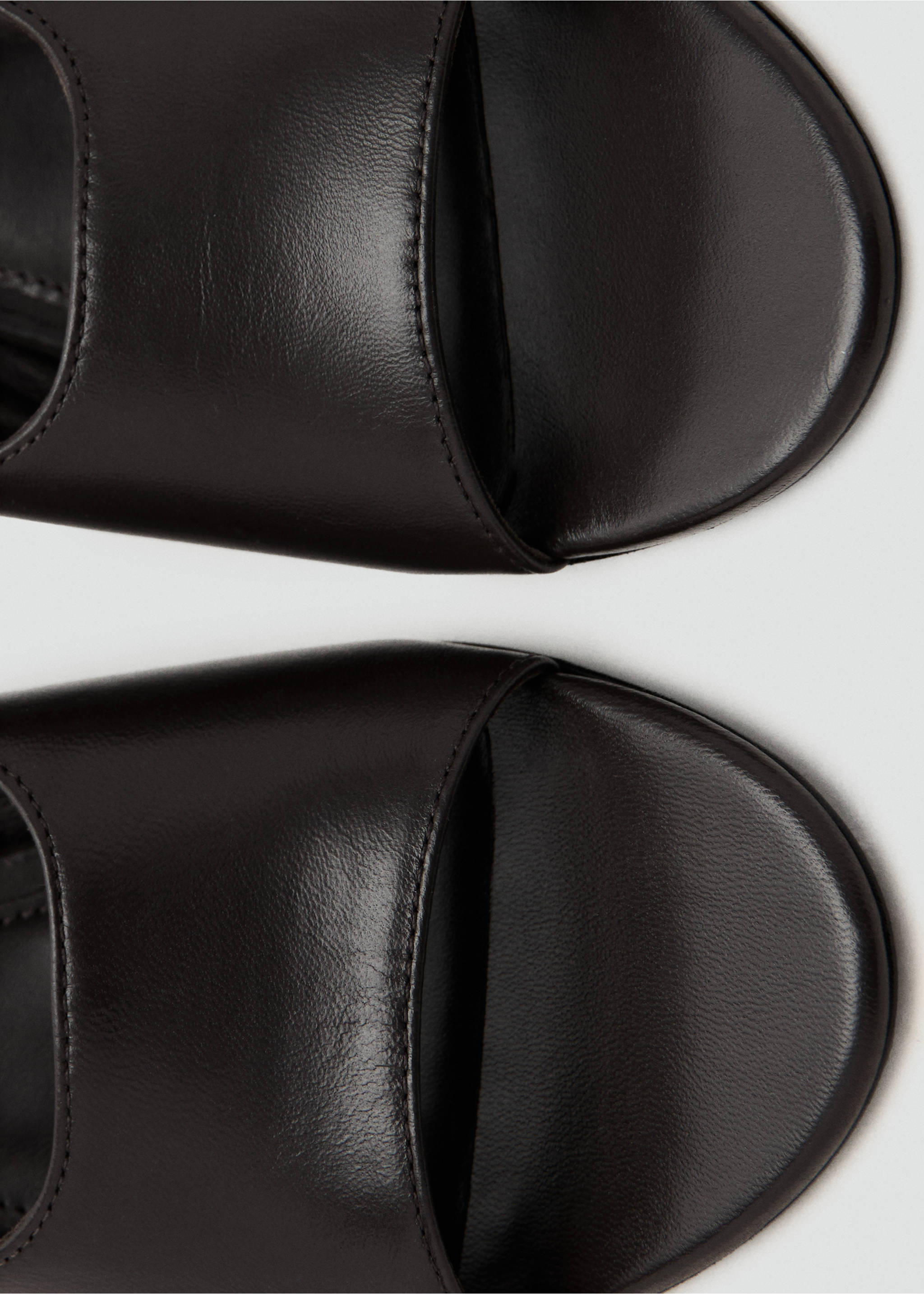 Leather wedge sandals - Details of the article 2, Chocolate. Ref: 17044786-00.