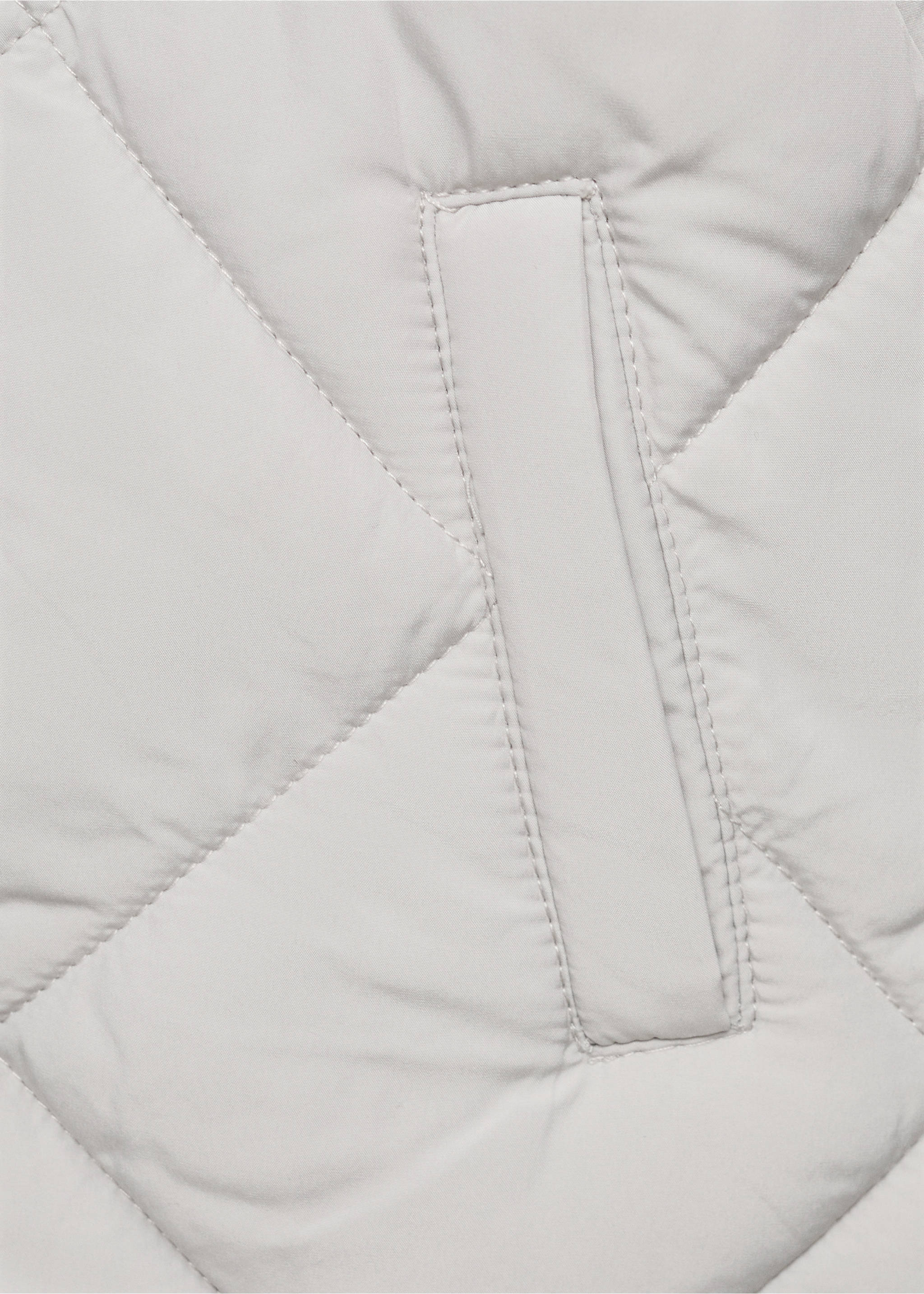 Gepolsterter Anorak mit Kapuze - Detail des Artikels 8, Hellgrau/Pastellgrau. Ref: 17045142-00.