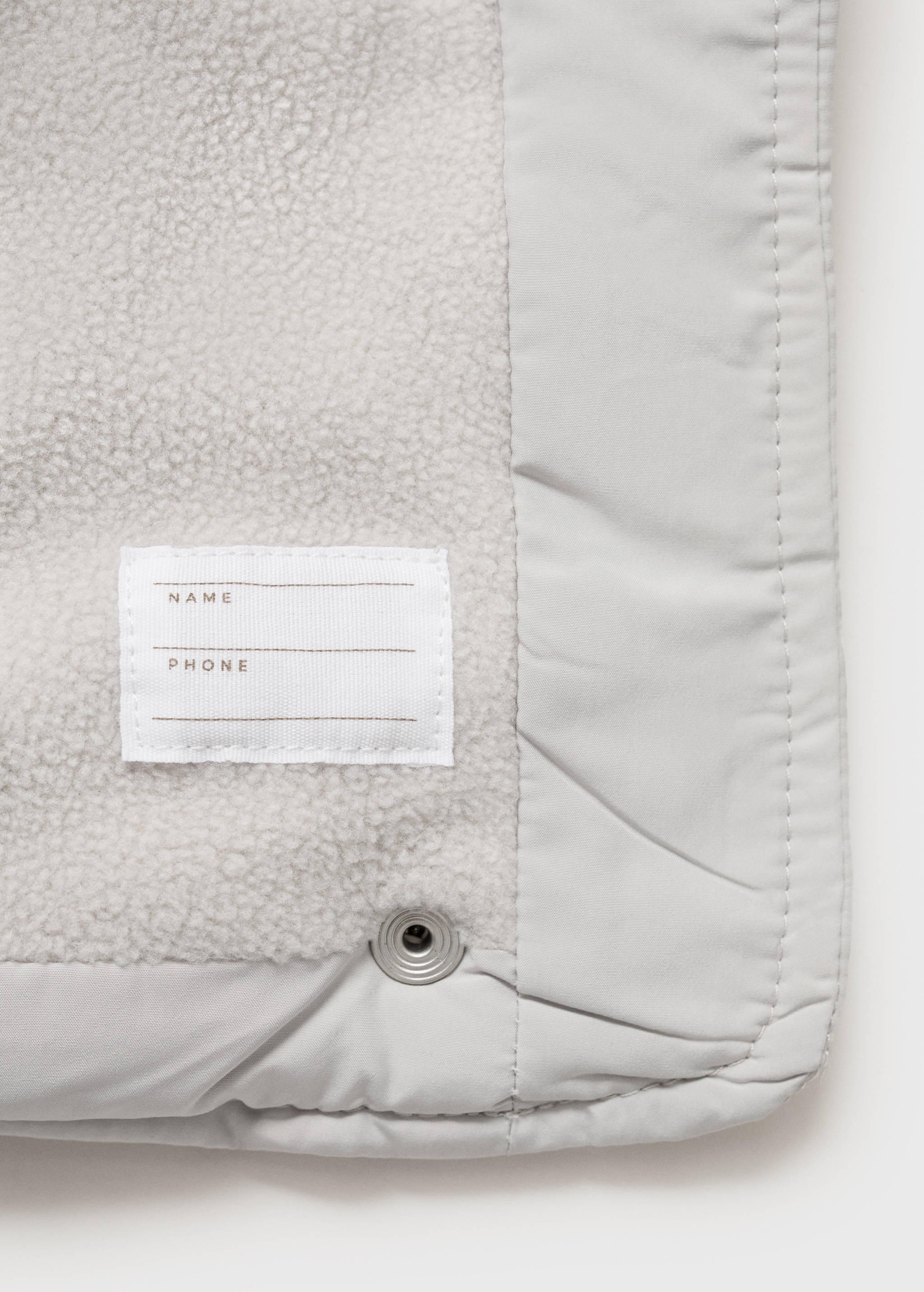 Gepolsterter Anorak mit Kapuze - Detail des Artikels 0