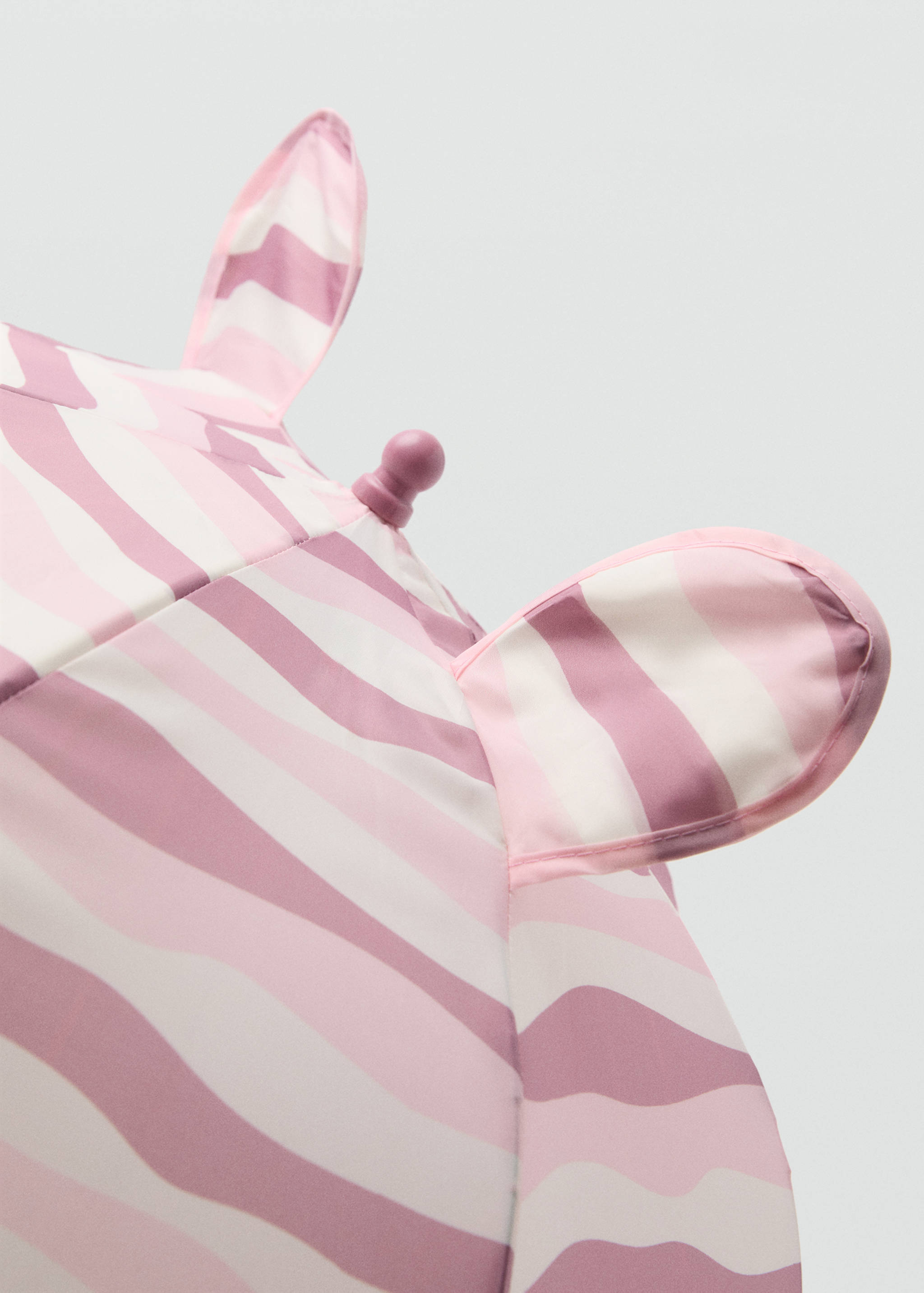 Striped umbrella with ears - Details of the article 1