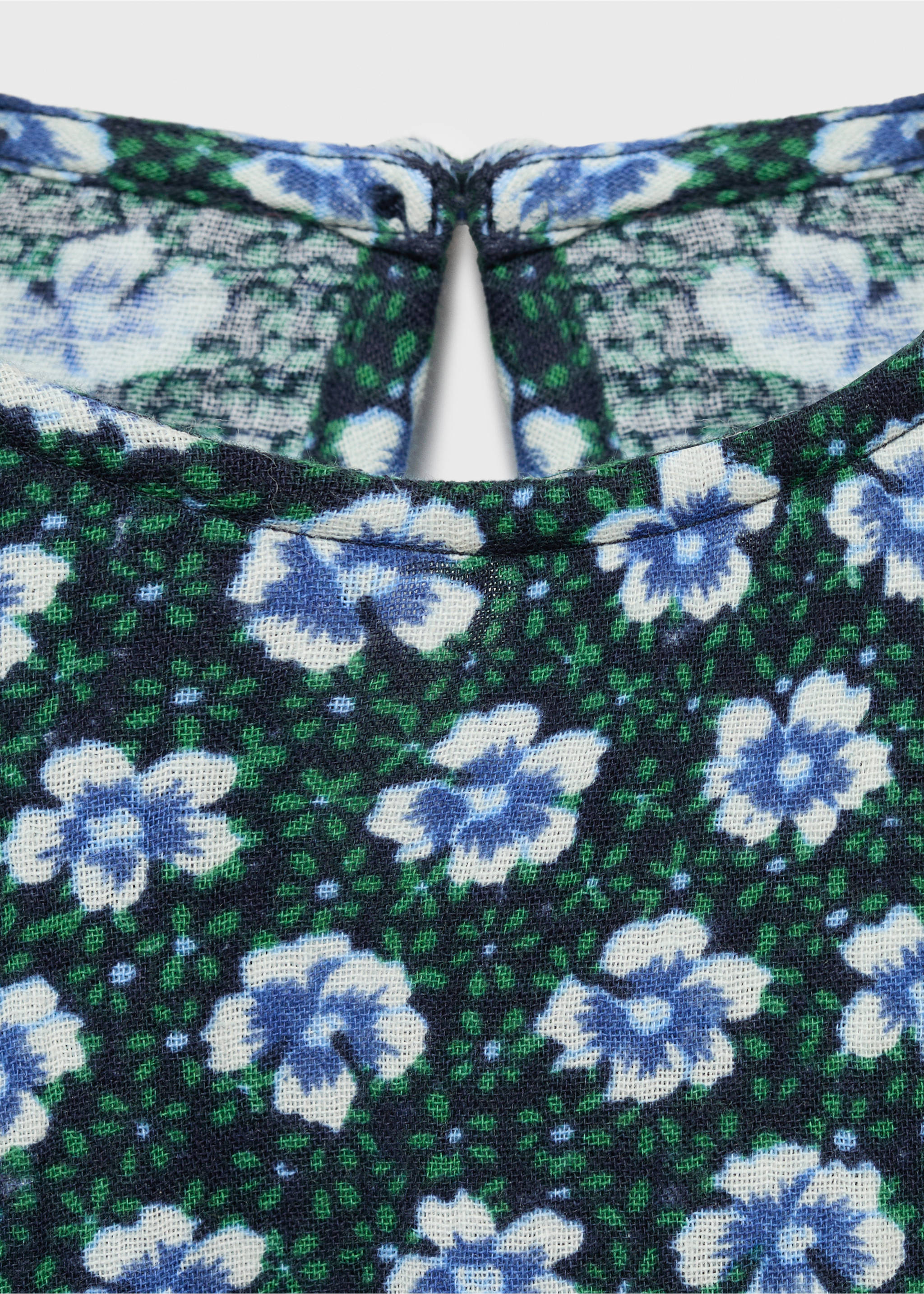 Ruched floral dress - Details of the article 8, Green. Ref: 17045152-00.
