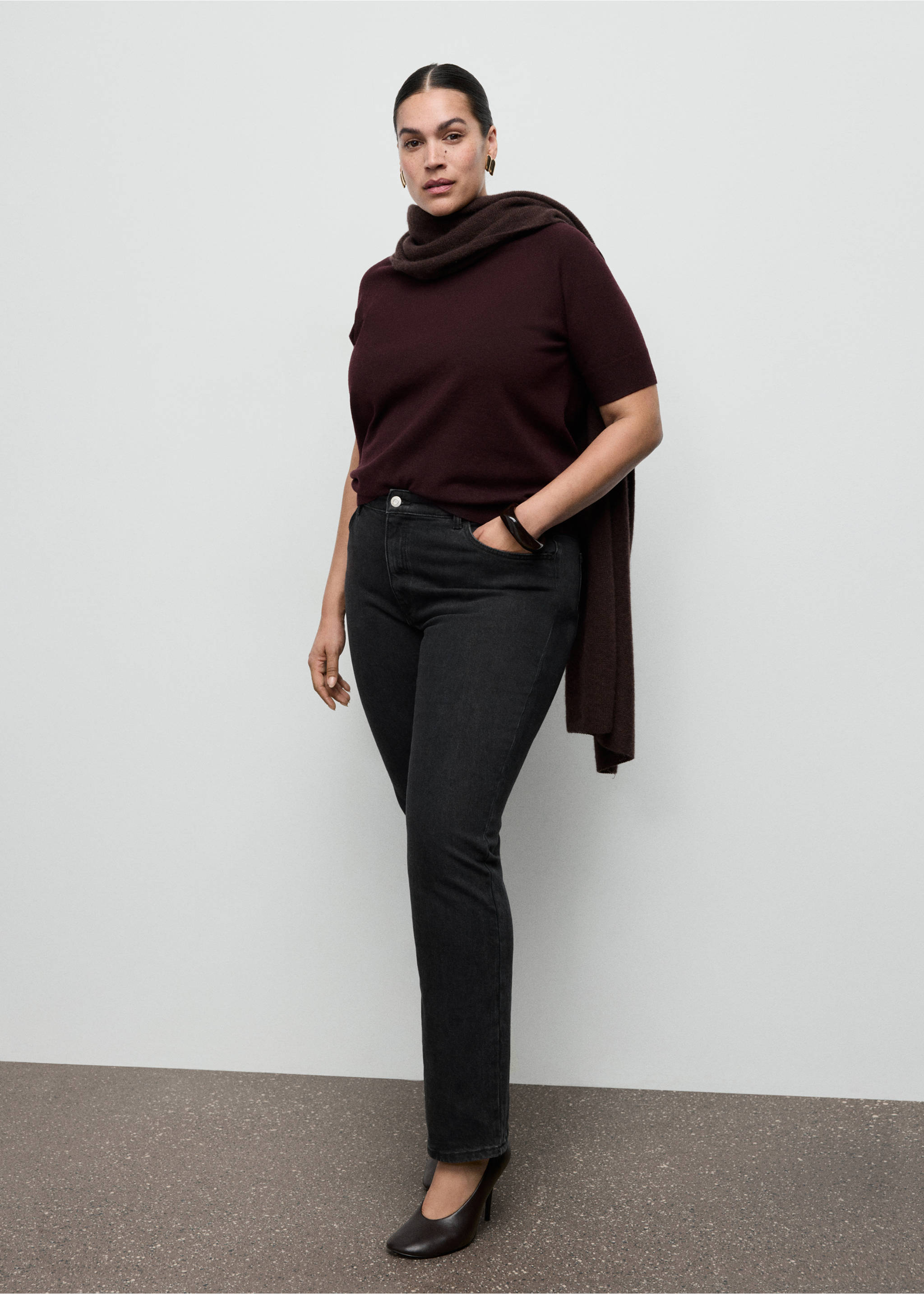 Slim-fit traperice visokog struka - Detalji artikla 3, Crni denim. Ref: 17045171-00.