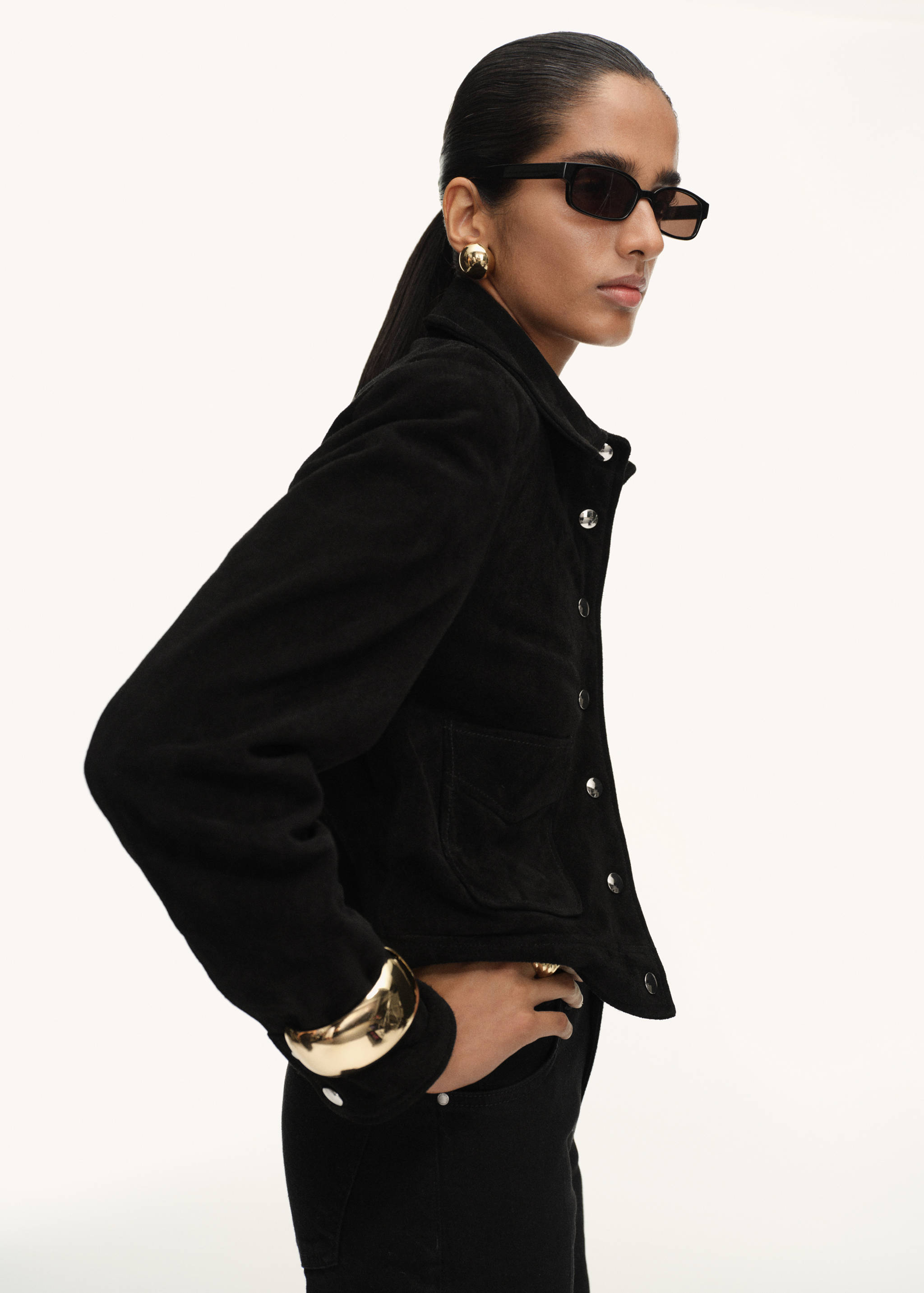 Veste en cuir fermeture par boutons - Plan moyen