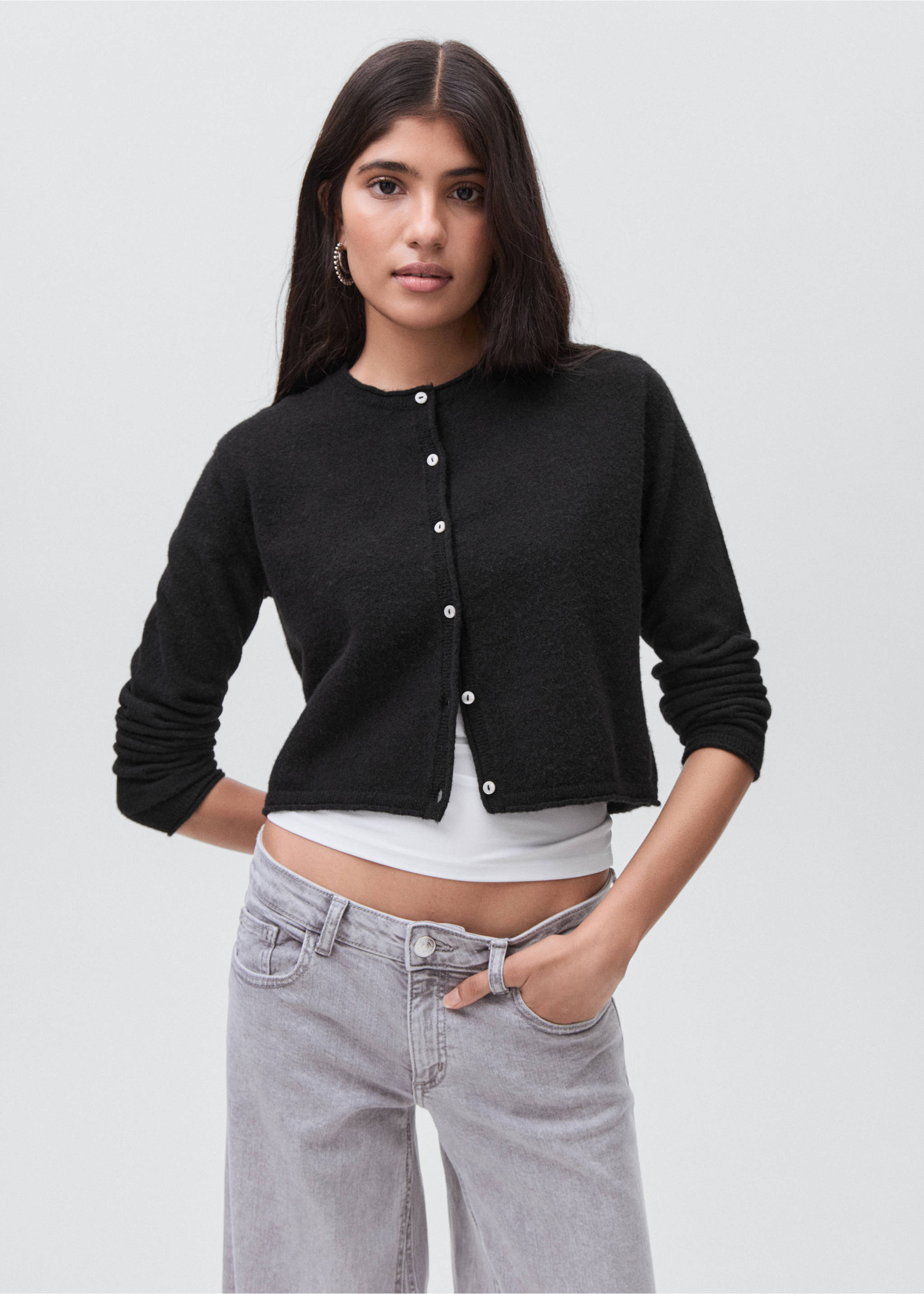 Knitted button cardigan - Medium plane, Black. Ref: 17045790-00.