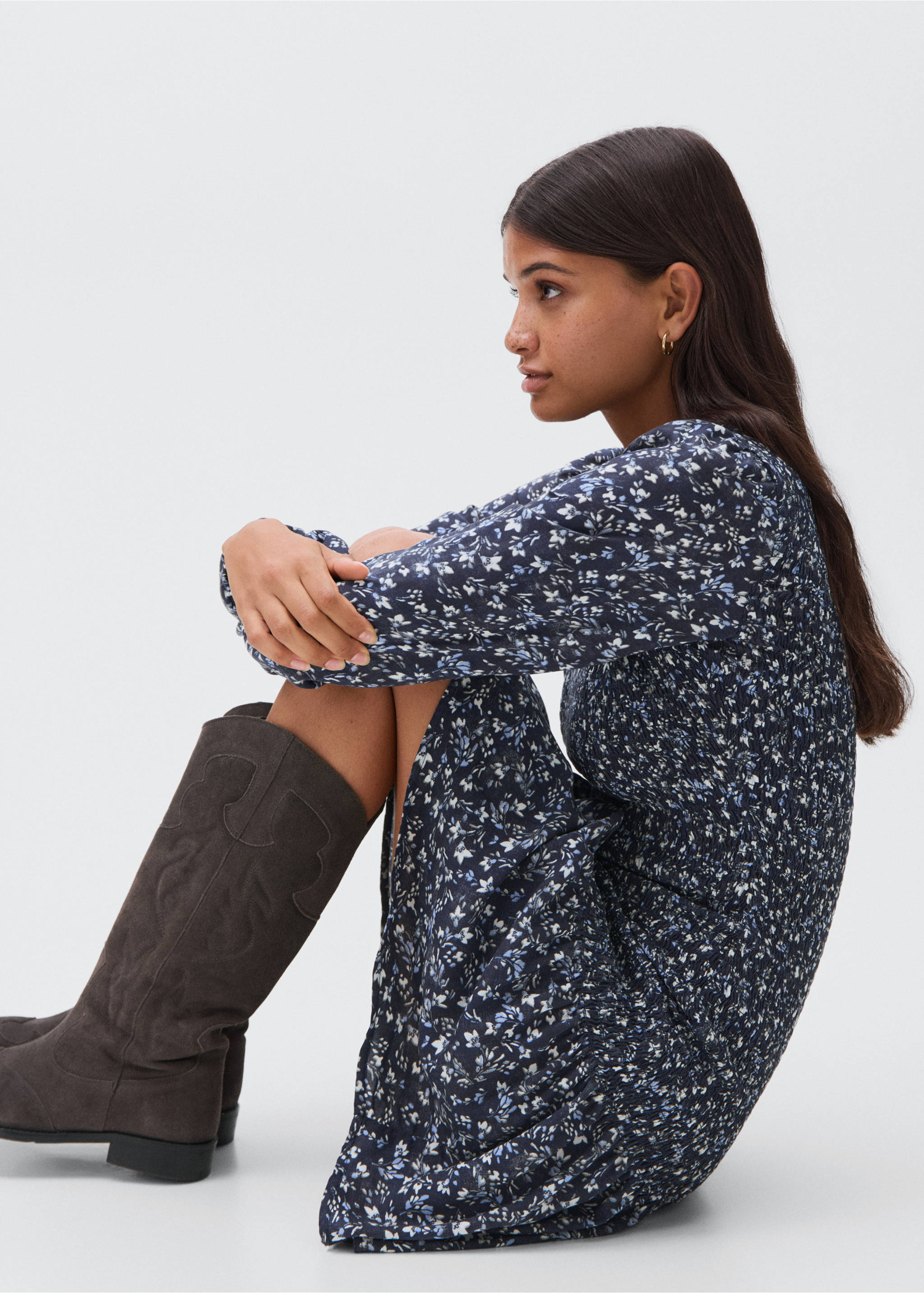 Ruffled floral dress - Details of the article 2, Dark Navy. Ref: 17045793-00.