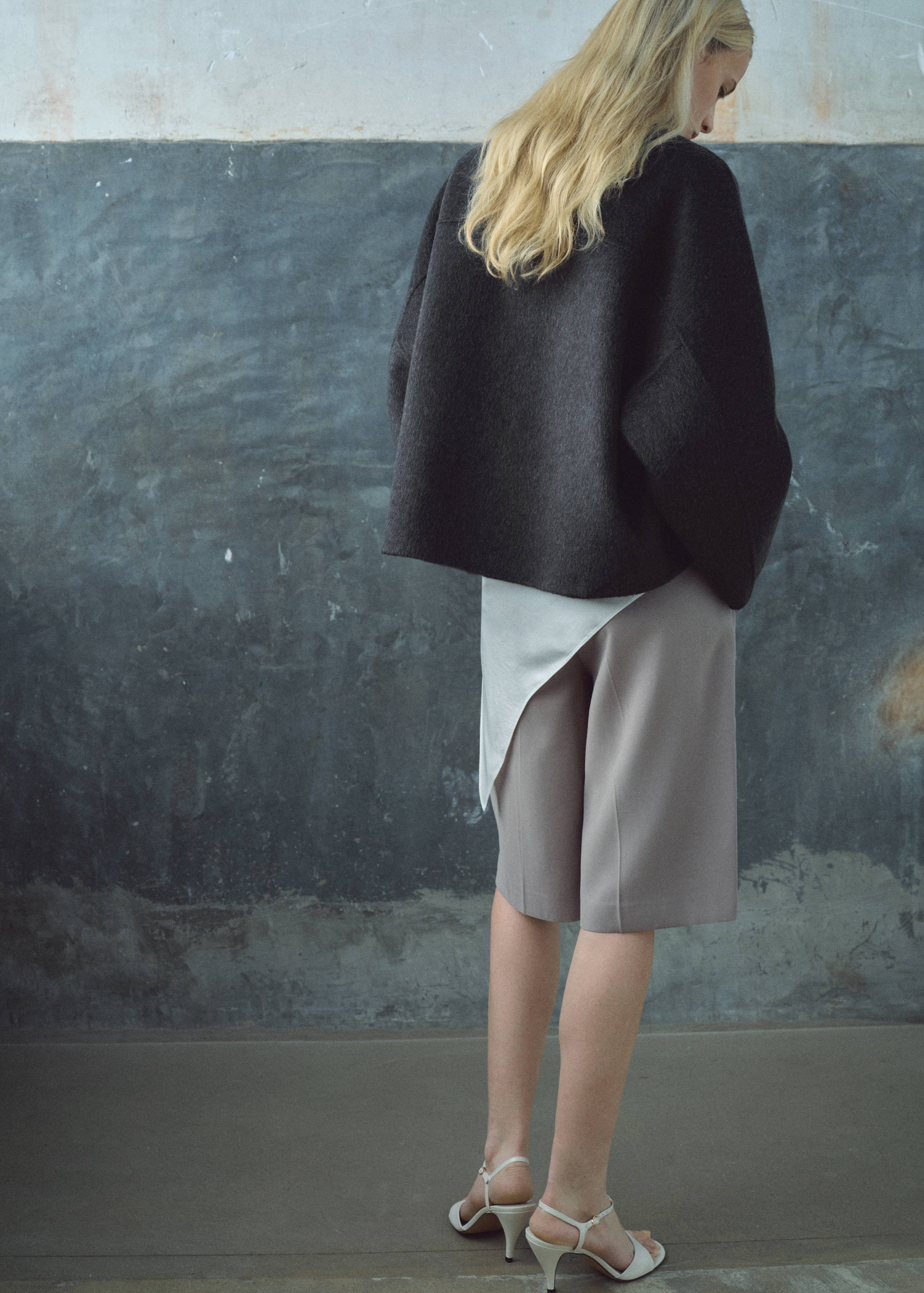 Oversized-Wolljacke - Rückseite des Artikels