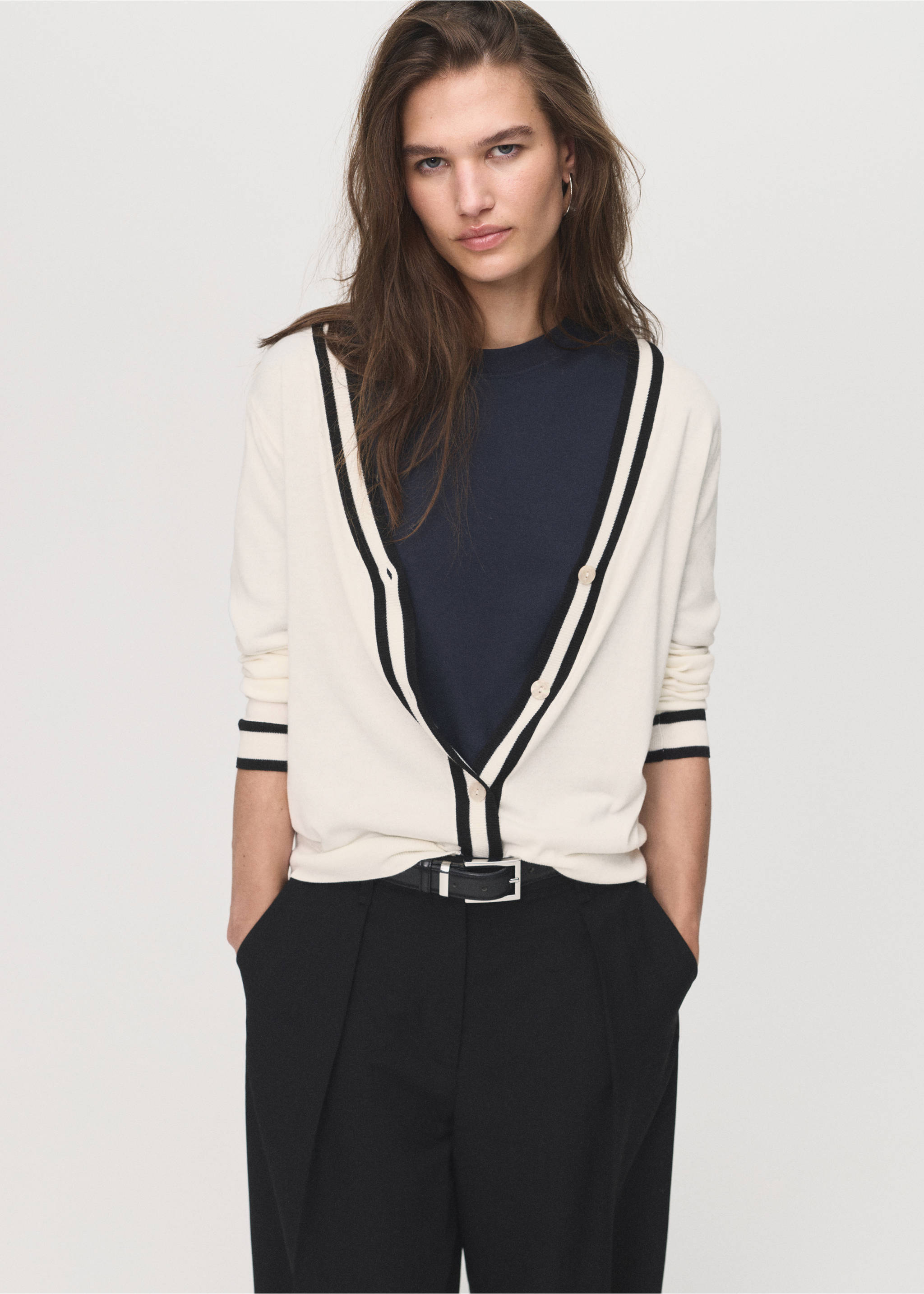 Cardigan with contrasting stripes - Medium plane, Ecru. Ref: 17045799-00.