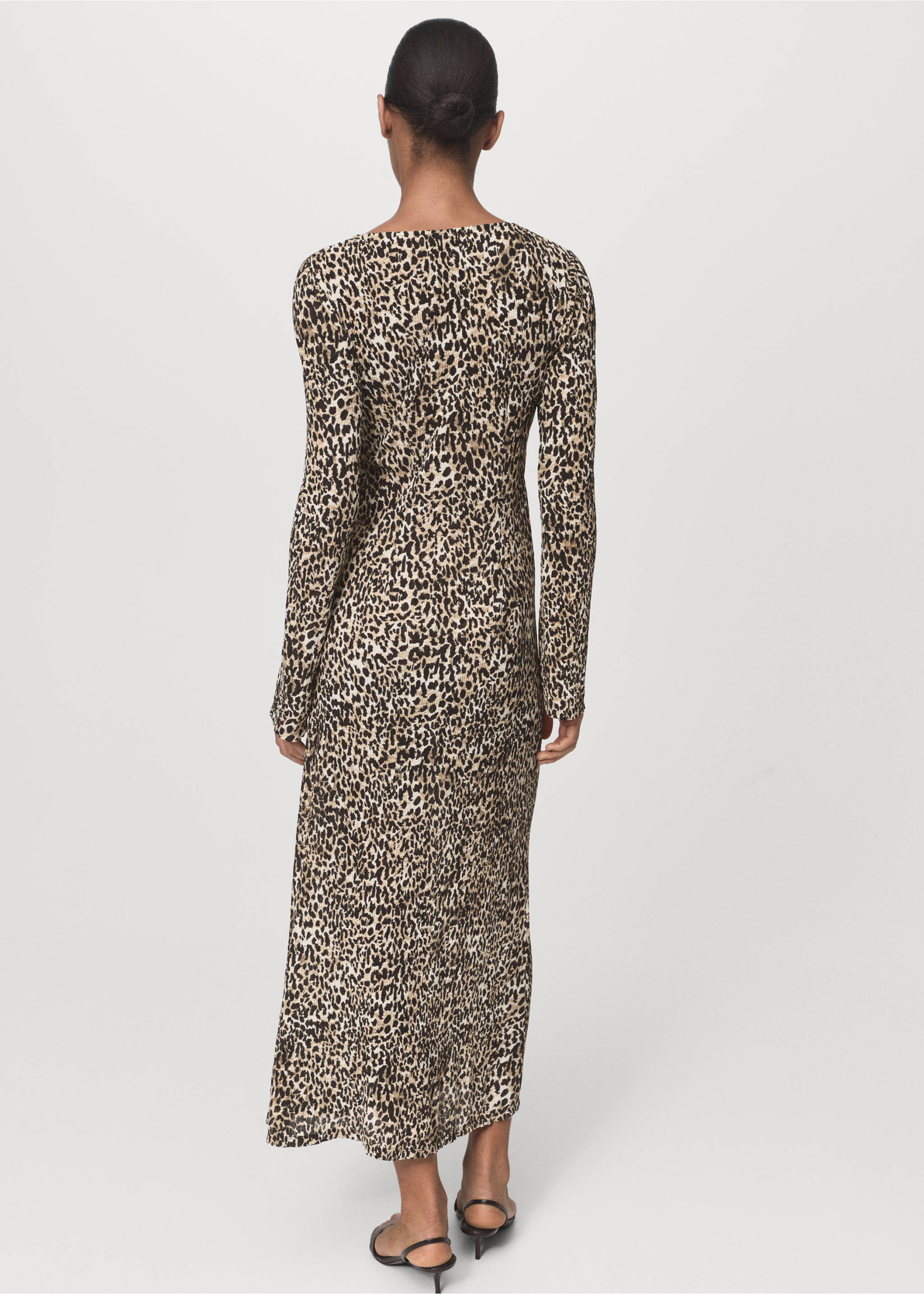 Printed V-neck dress - Reverse of the article, Black. Ref: 17045812-00.