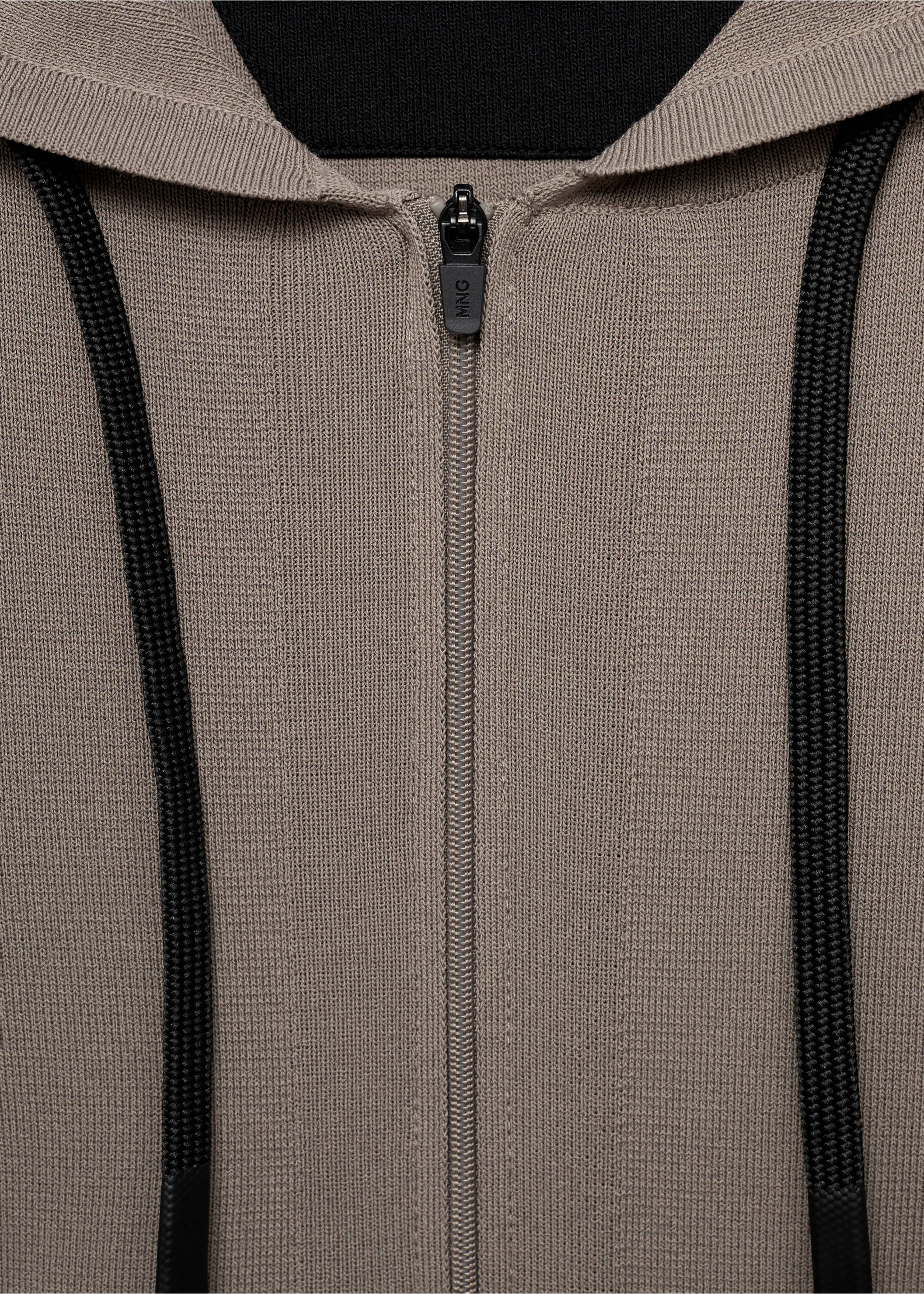 Thermoregulating zip-up sweatshirt - Details of the article 8, Medium Brown. Ref: 17045973-00.