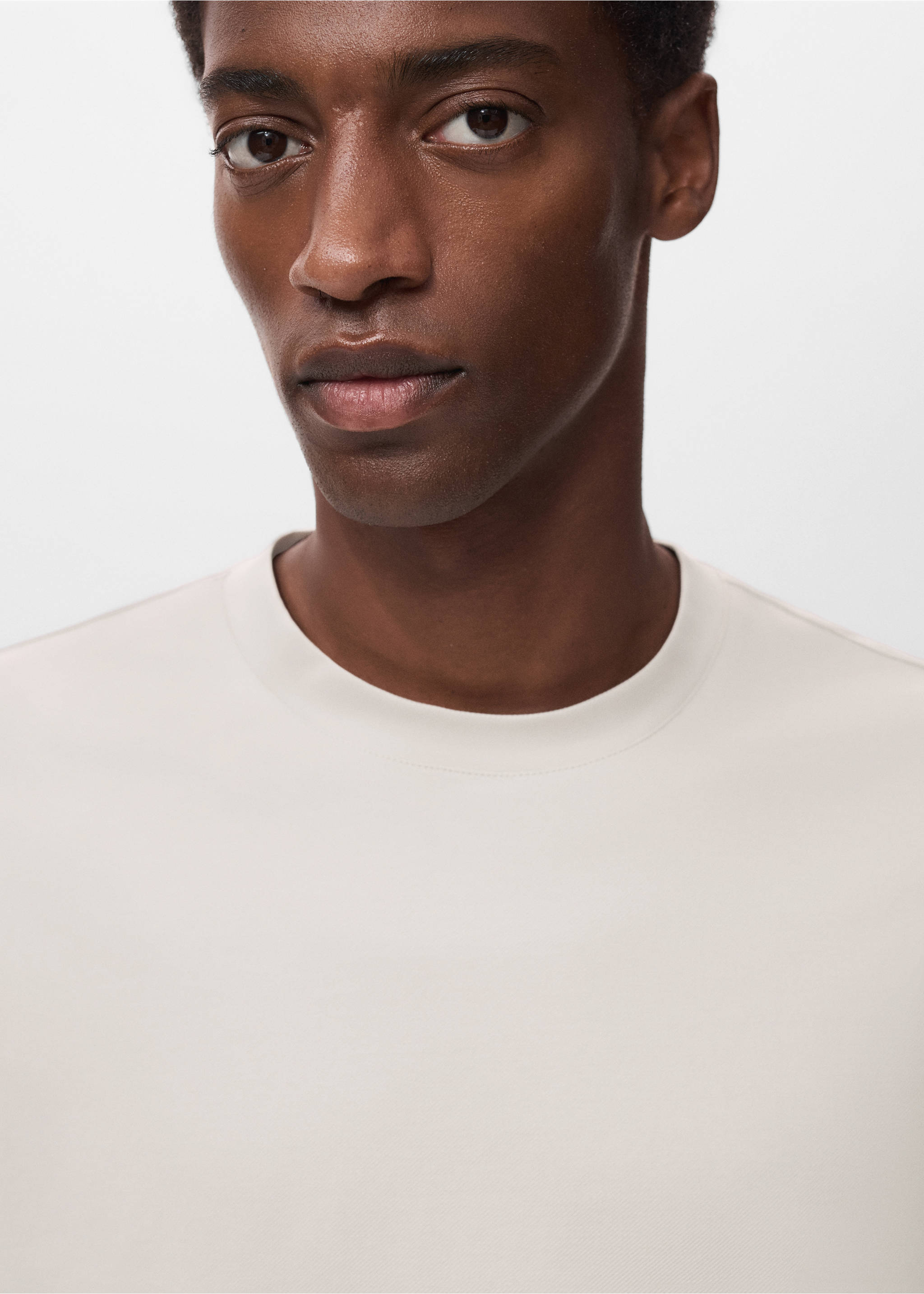 Regular-fit Thermolite® t-shirt - Details of the article 1, Ice Grey. Ref: 17045977-00.